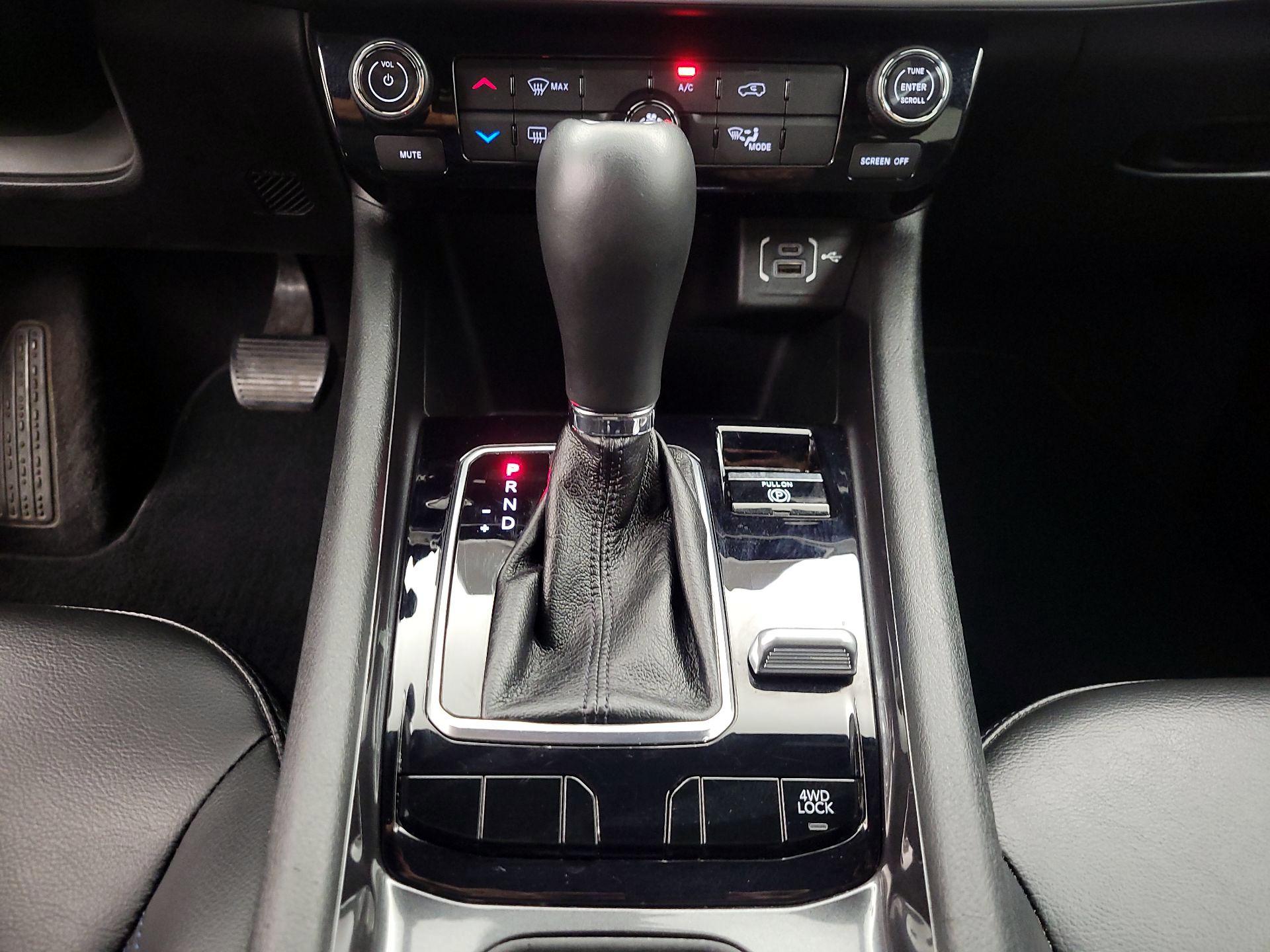 Thumbnail: 2023 Jeep Compass - 17
