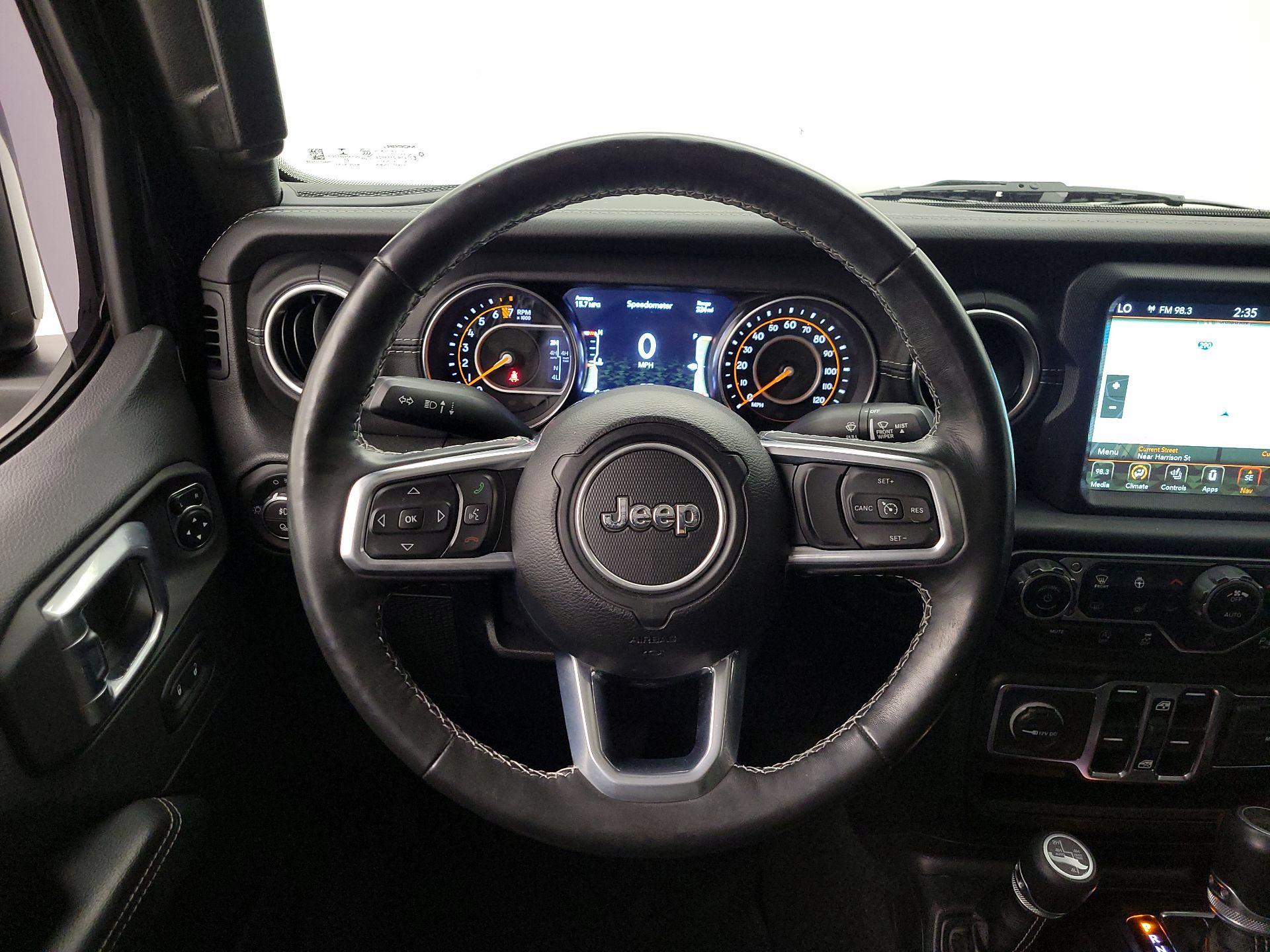 Thumbnail: 2021 Jeep Gladiator - 10