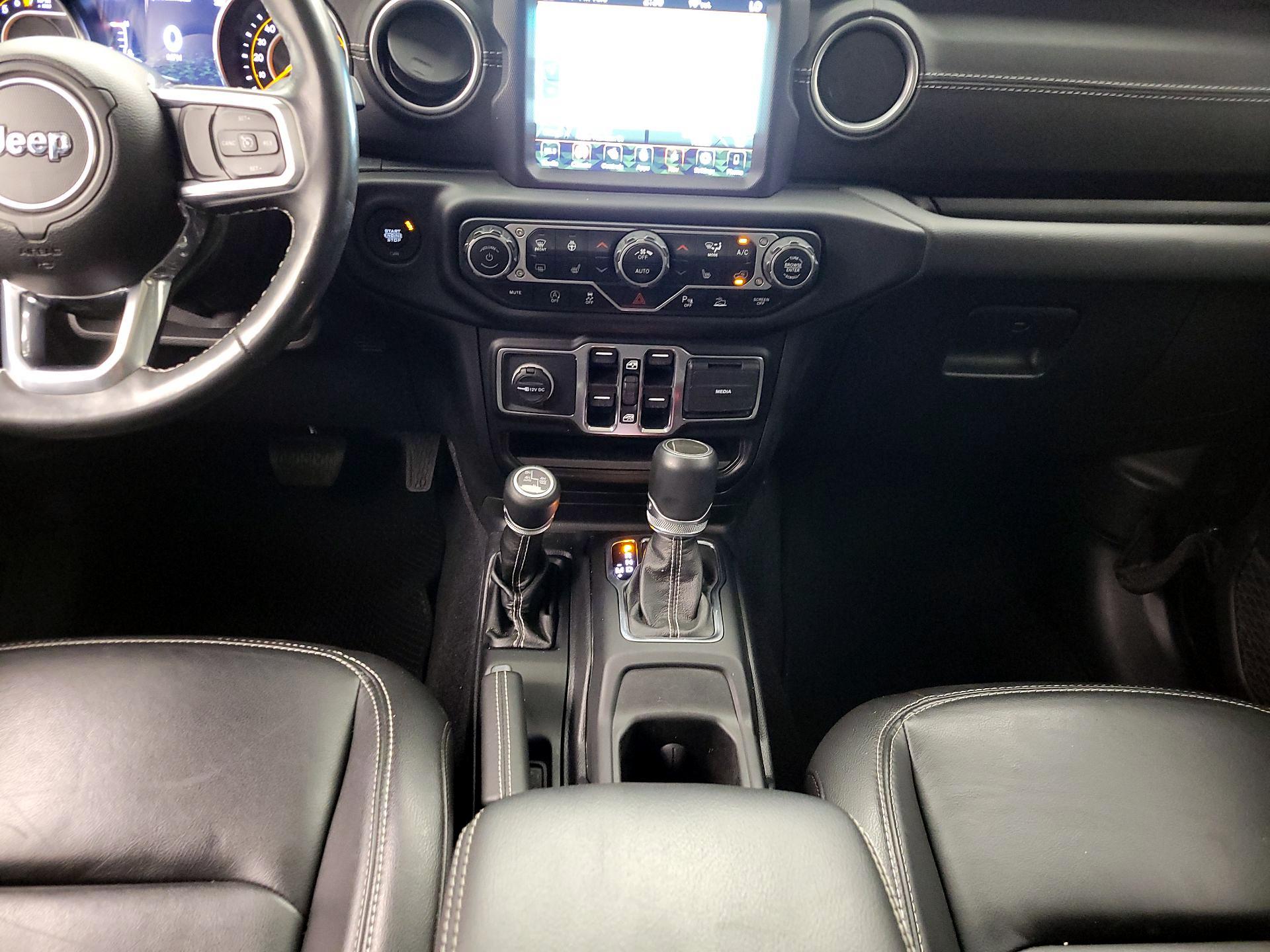 Thumbnail: 2021 Jeep Gladiator - 18