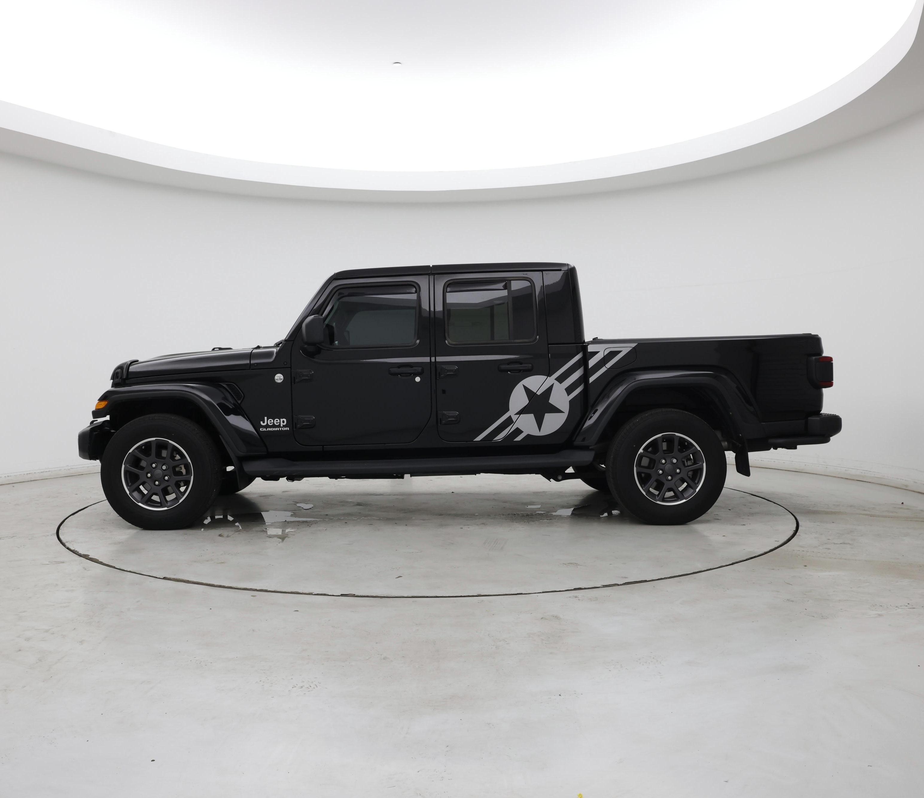 Thumbnail: 2021 Jeep Gladiator - 3