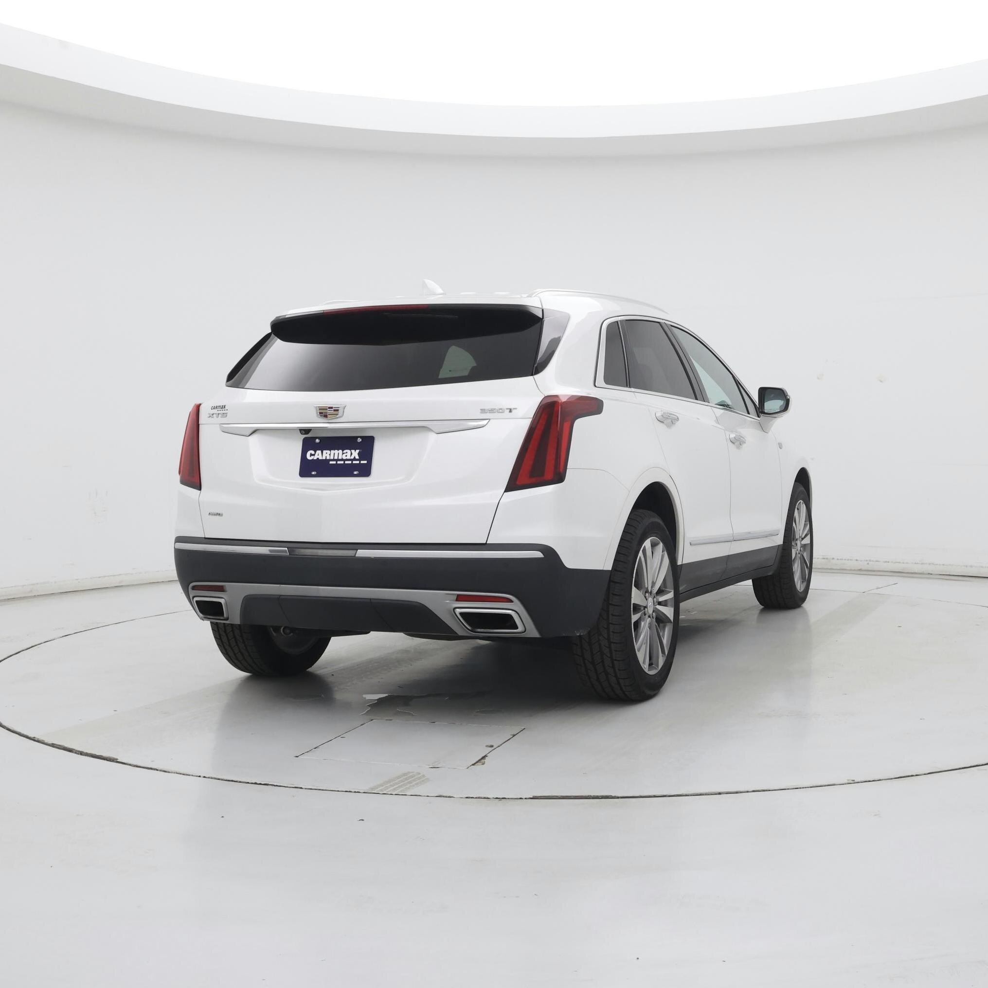 Thumbnail: 2022 Cadillac XT5 - 8