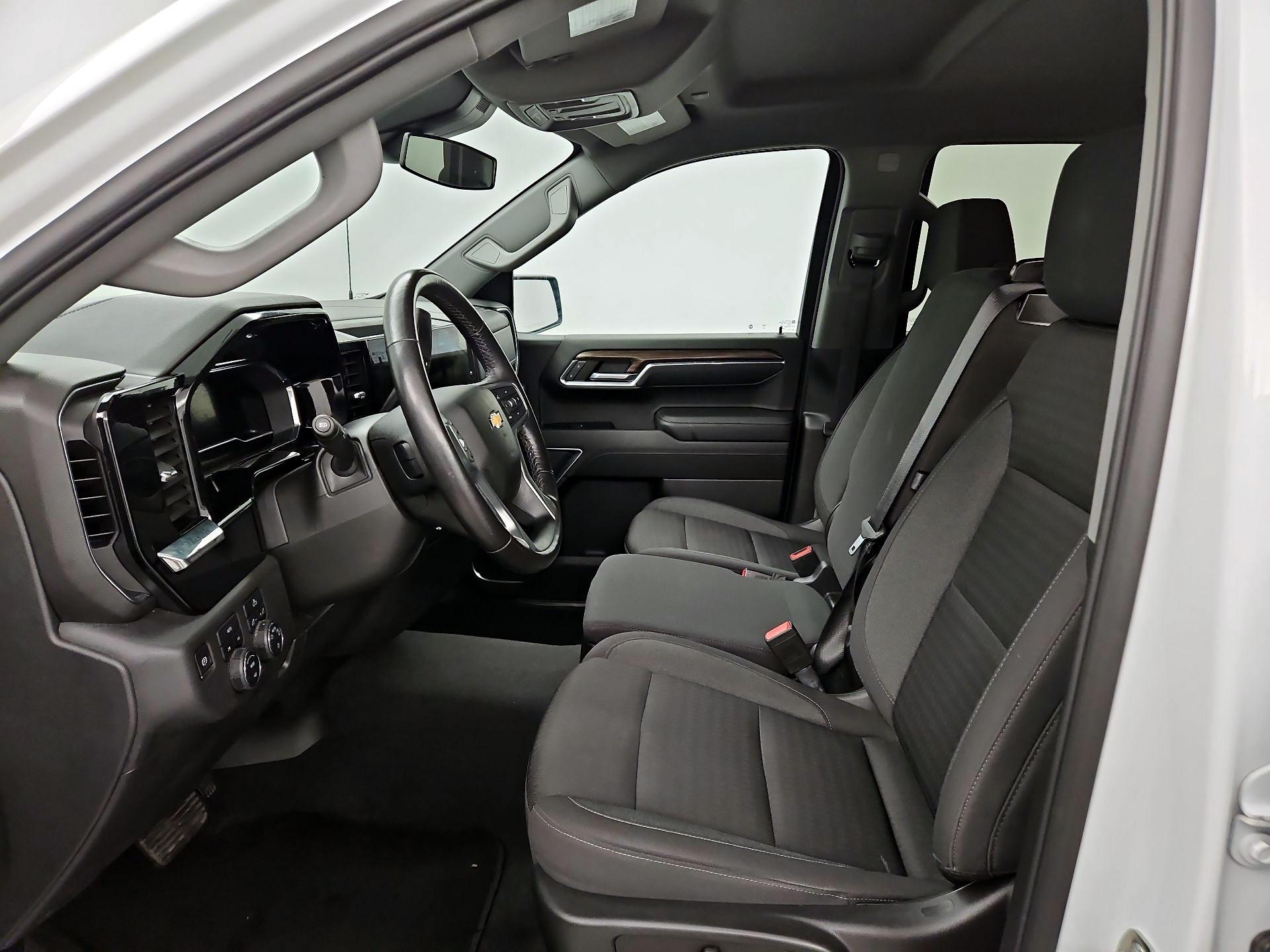 Thumbnail: 2022 Chevrolet Silverado 1500 - 11