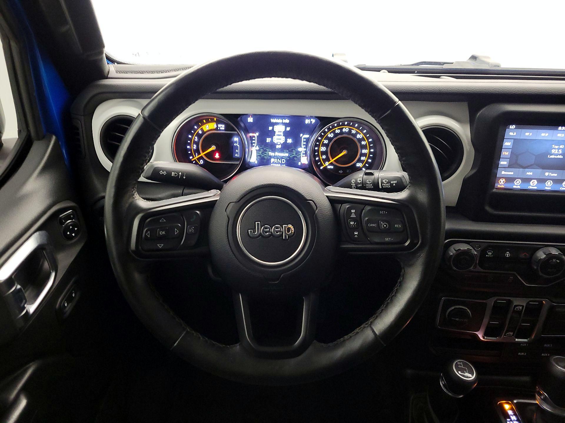 Thumbnail: 2021 Jeep Wrangler - 10