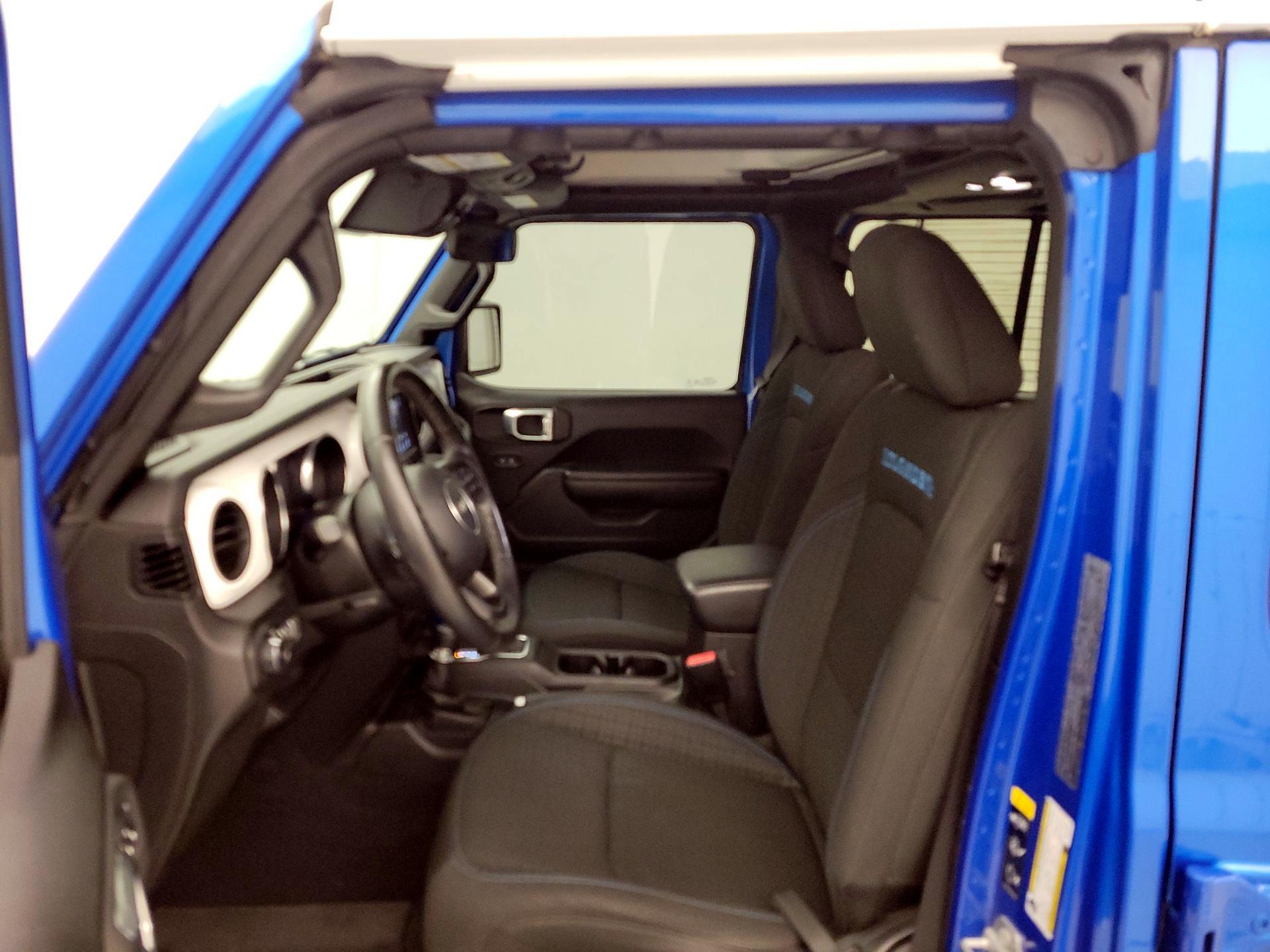 Thumbnail: 2021 Jeep Wrangler - 11