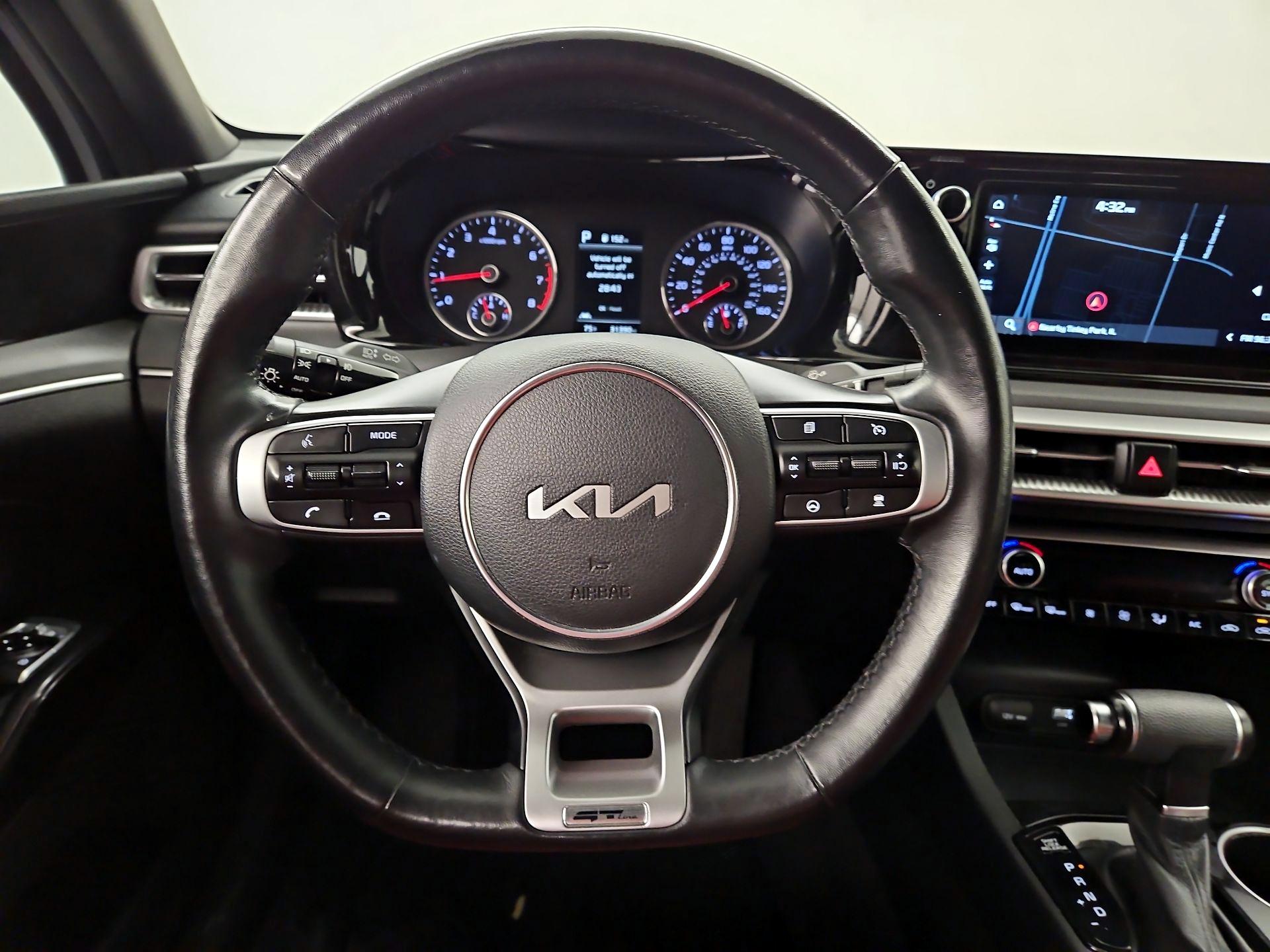 Thumbnail: 2023 Kia K5 - 10