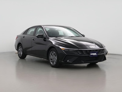 Black 2024 Hyundai Elantra SEL