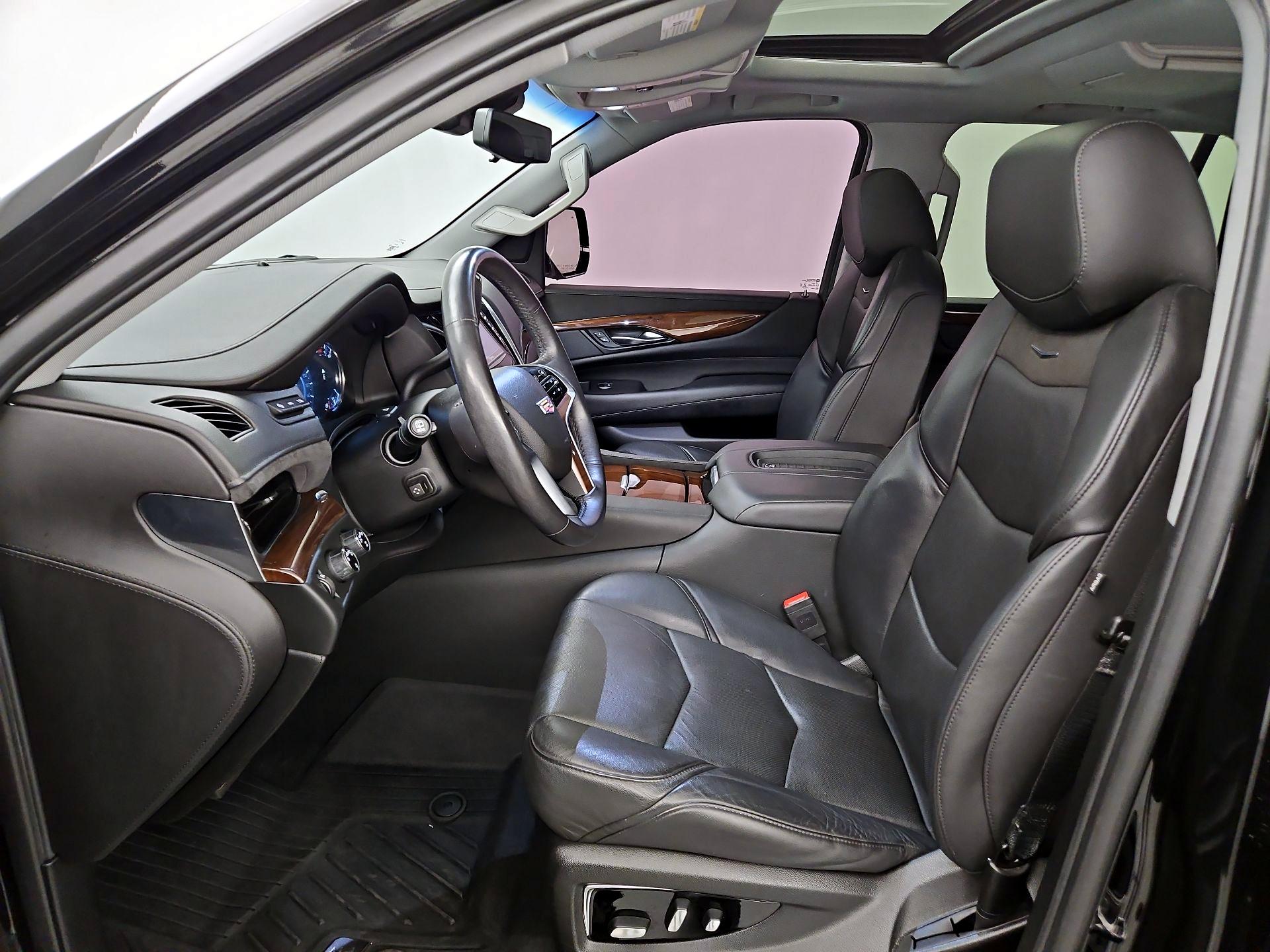 Thumbnail: 2019 Cadillac Escalade - 11