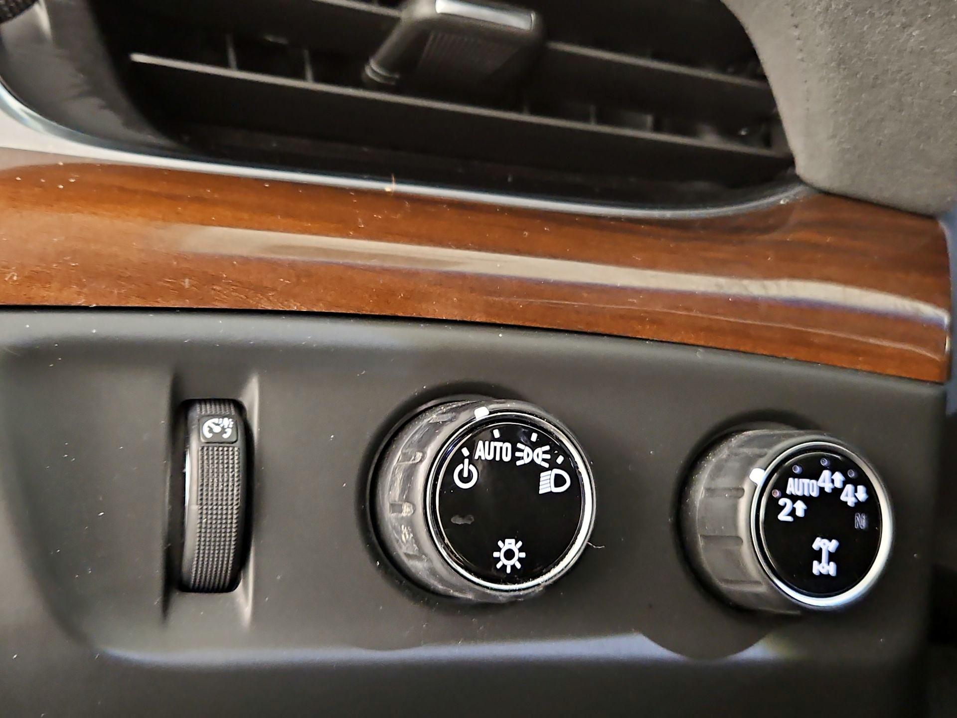 Thumbnail: 2019 Cadillac Escalade - 13