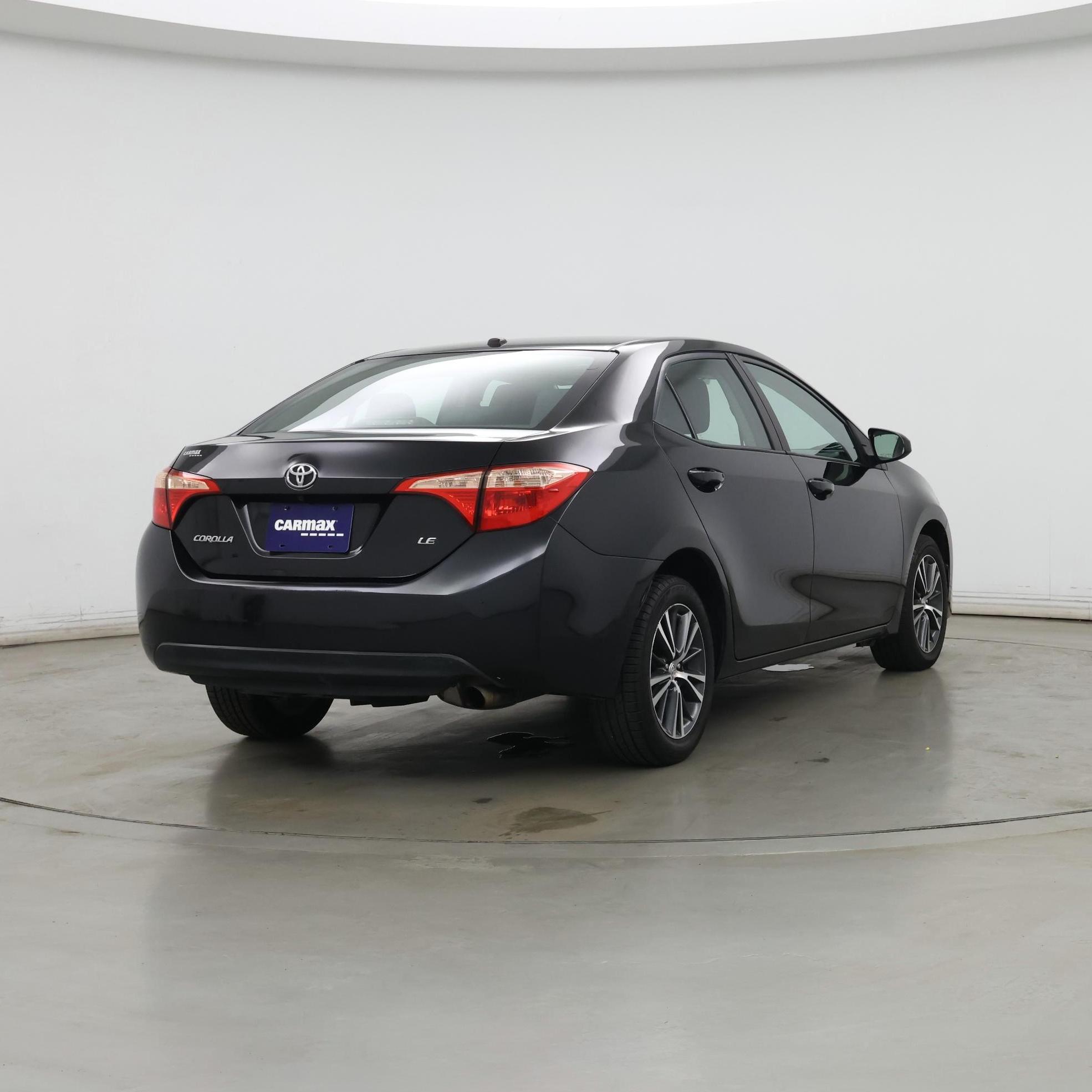 Thumbnail: 2017 Toyota Corolla - 8