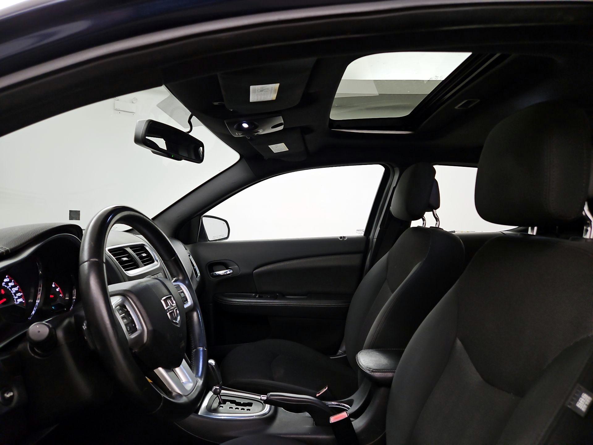 Thumbnail: 2013 Dodge Avenger - 15