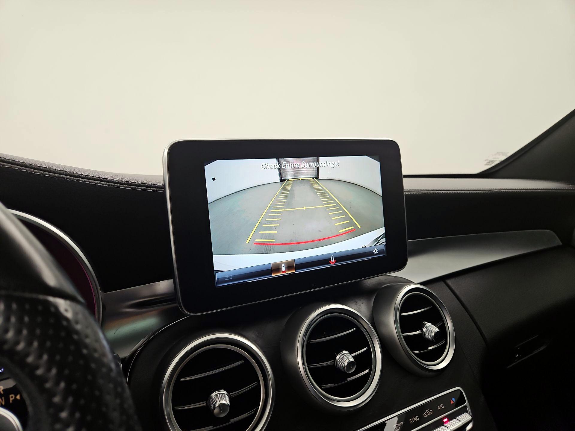 Thumbnail: 2016 Mercedes-Benz C-Class - 14