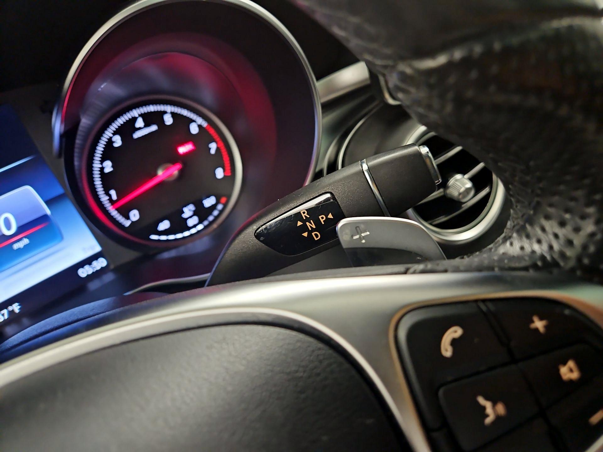 Thumbnail: 2016 Mercedes-Benz C-Class - 17