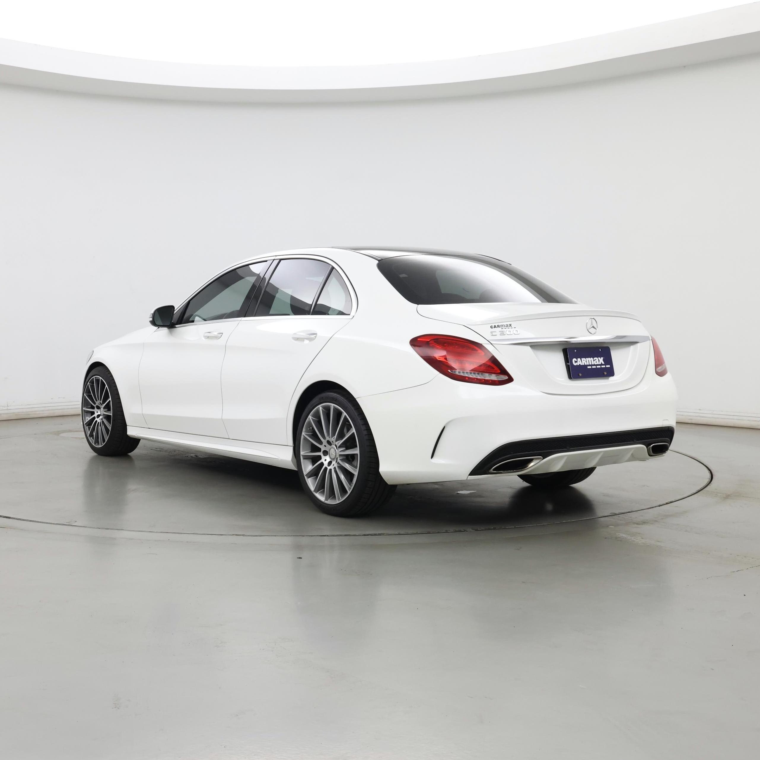 Thumbnail: 2016 Mercedes-Benz C-Class - 2