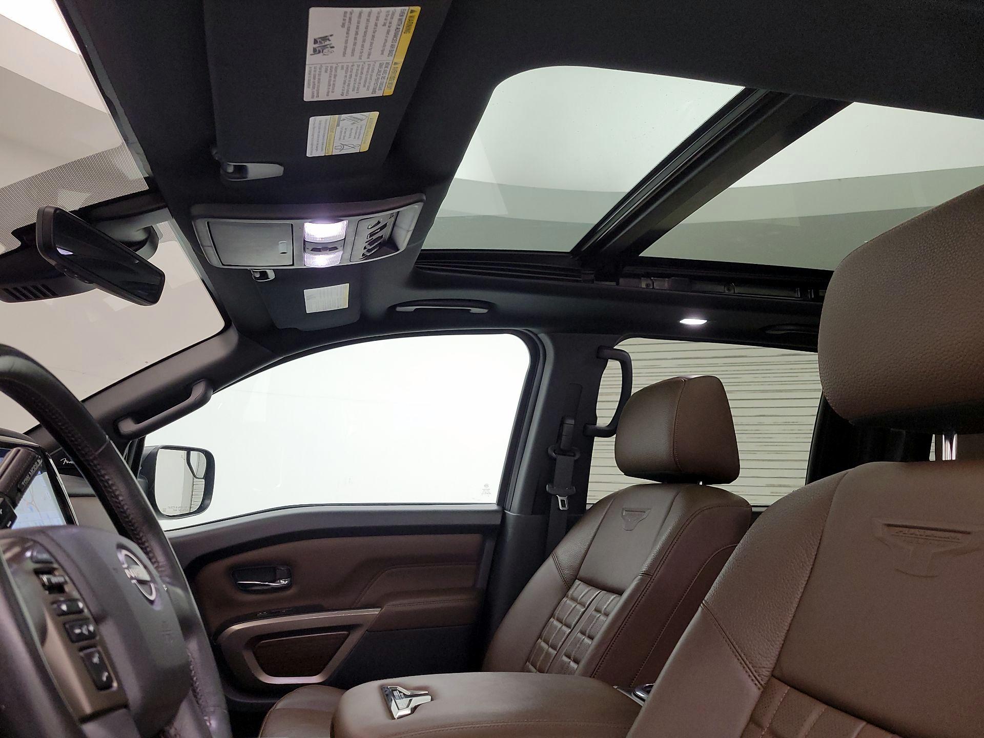 Thumbnail: 2023 Nissan Titan - 20