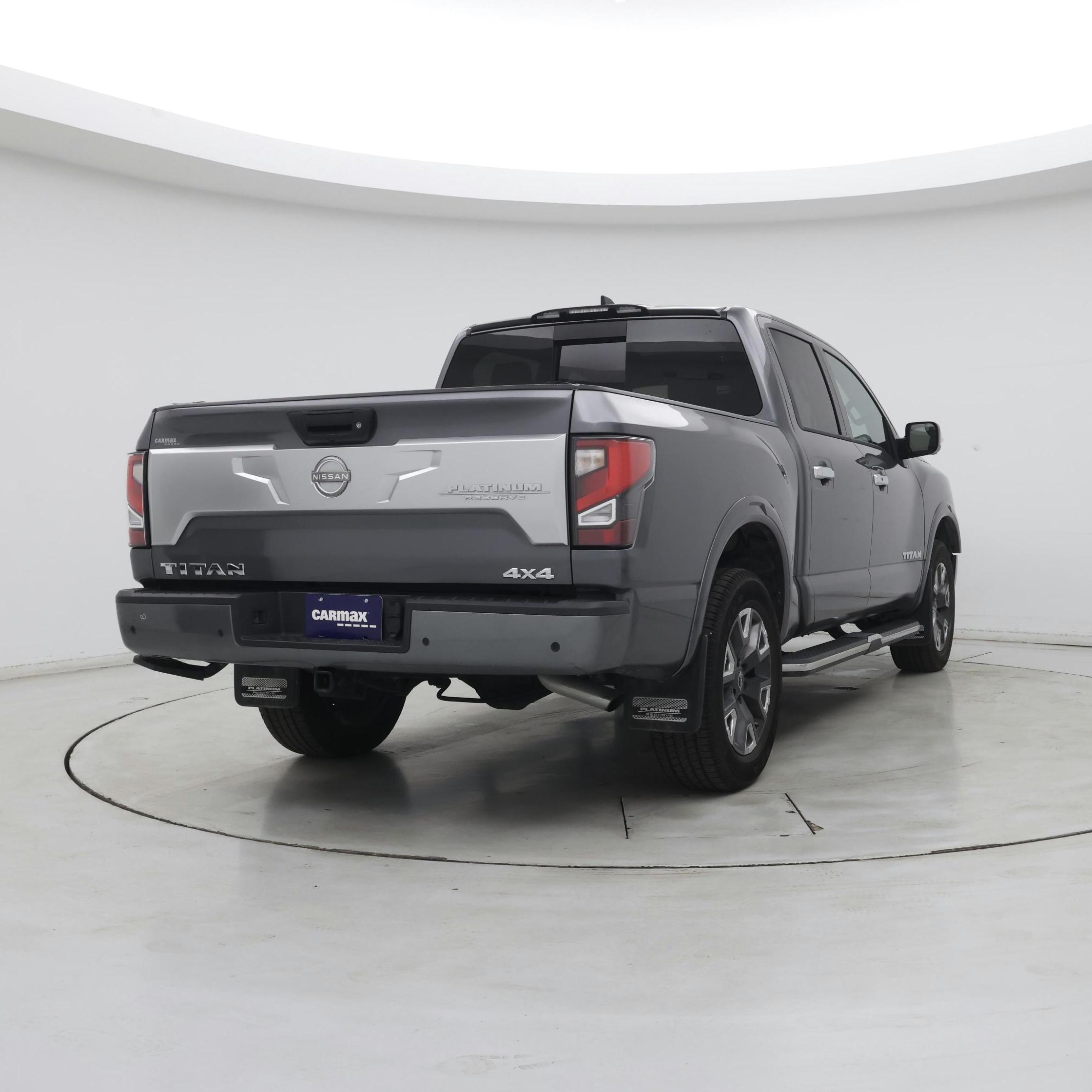 Thumbnail: 2023 Nissan Titan - 8