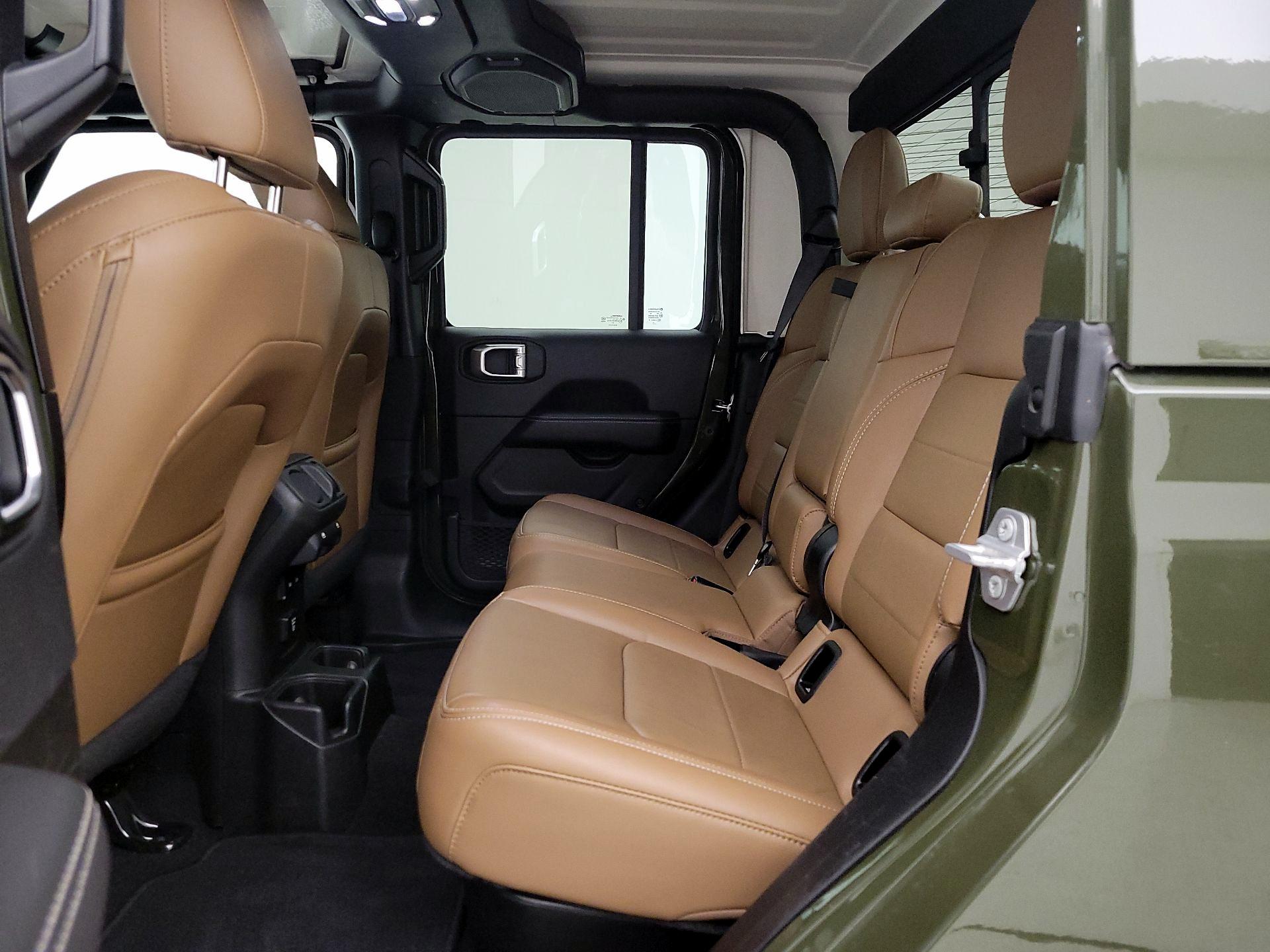 Thumbnail: 2022 Jeep Gladiator - 20