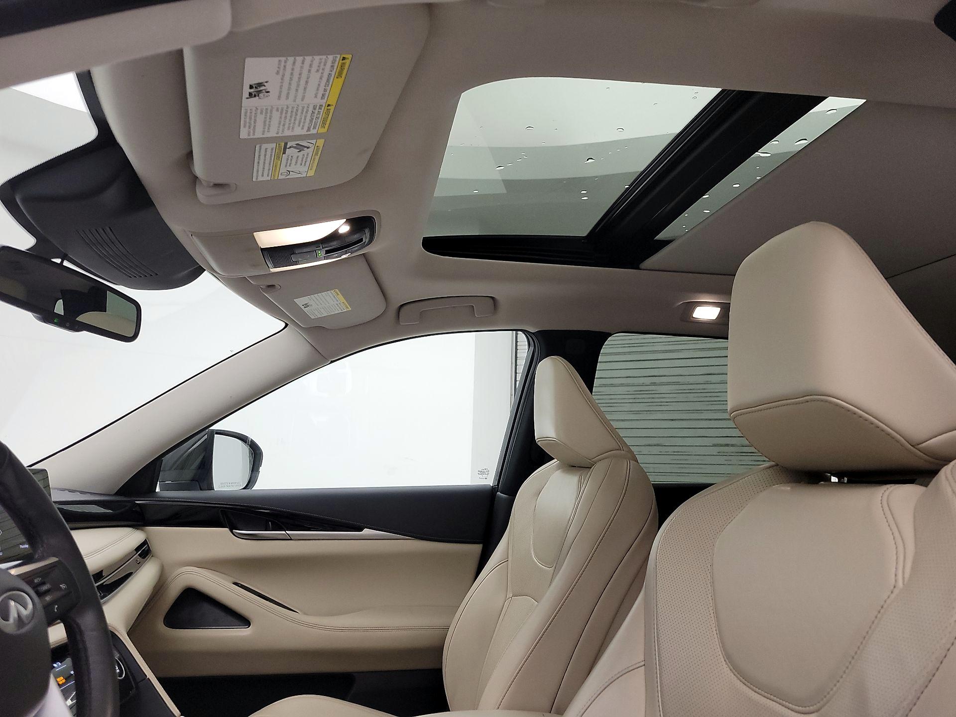 Thumbnail: 2022 INFINITI QX60 - 19