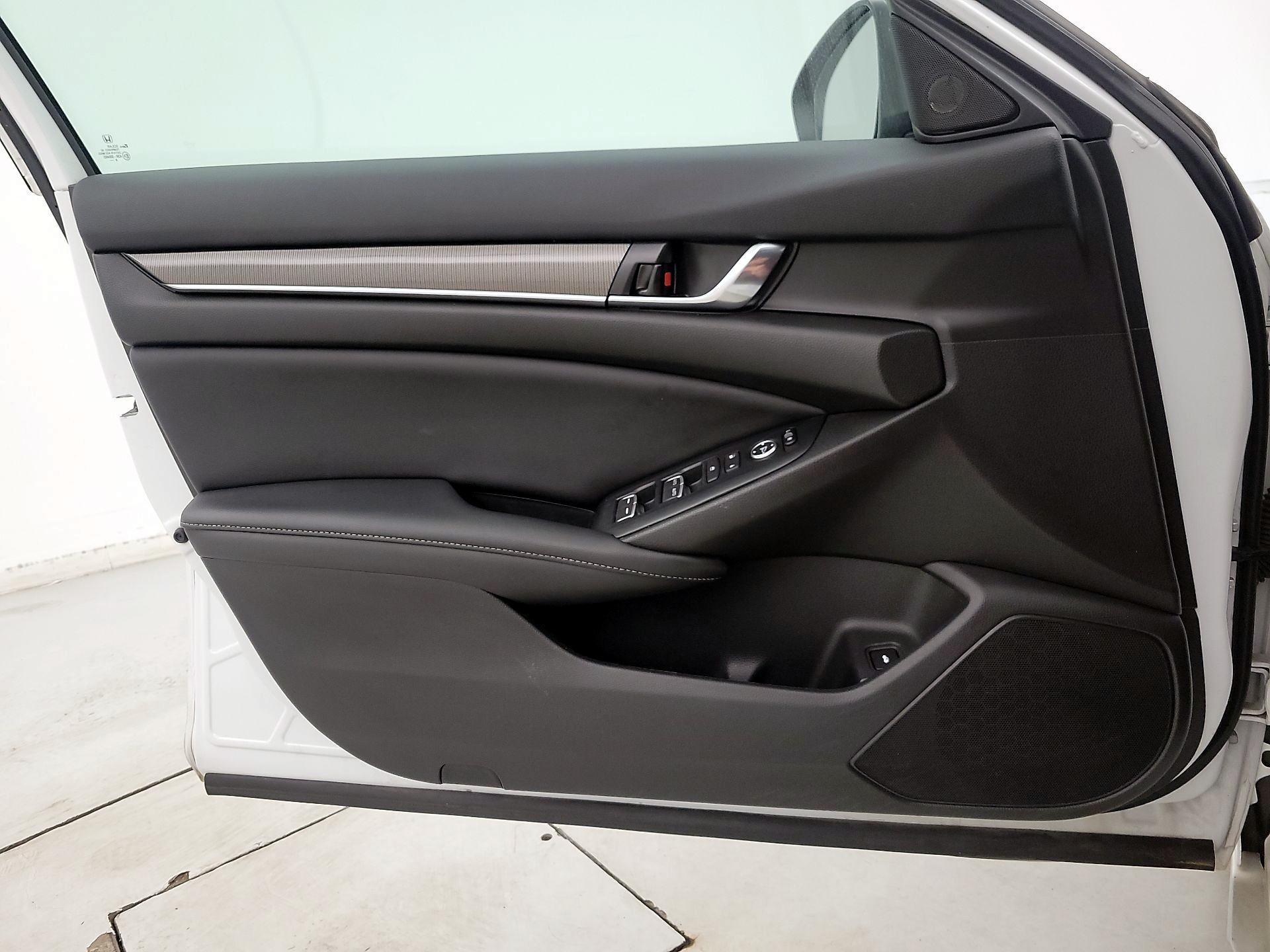 Thumbnail: 2022 Honda Accord - 12