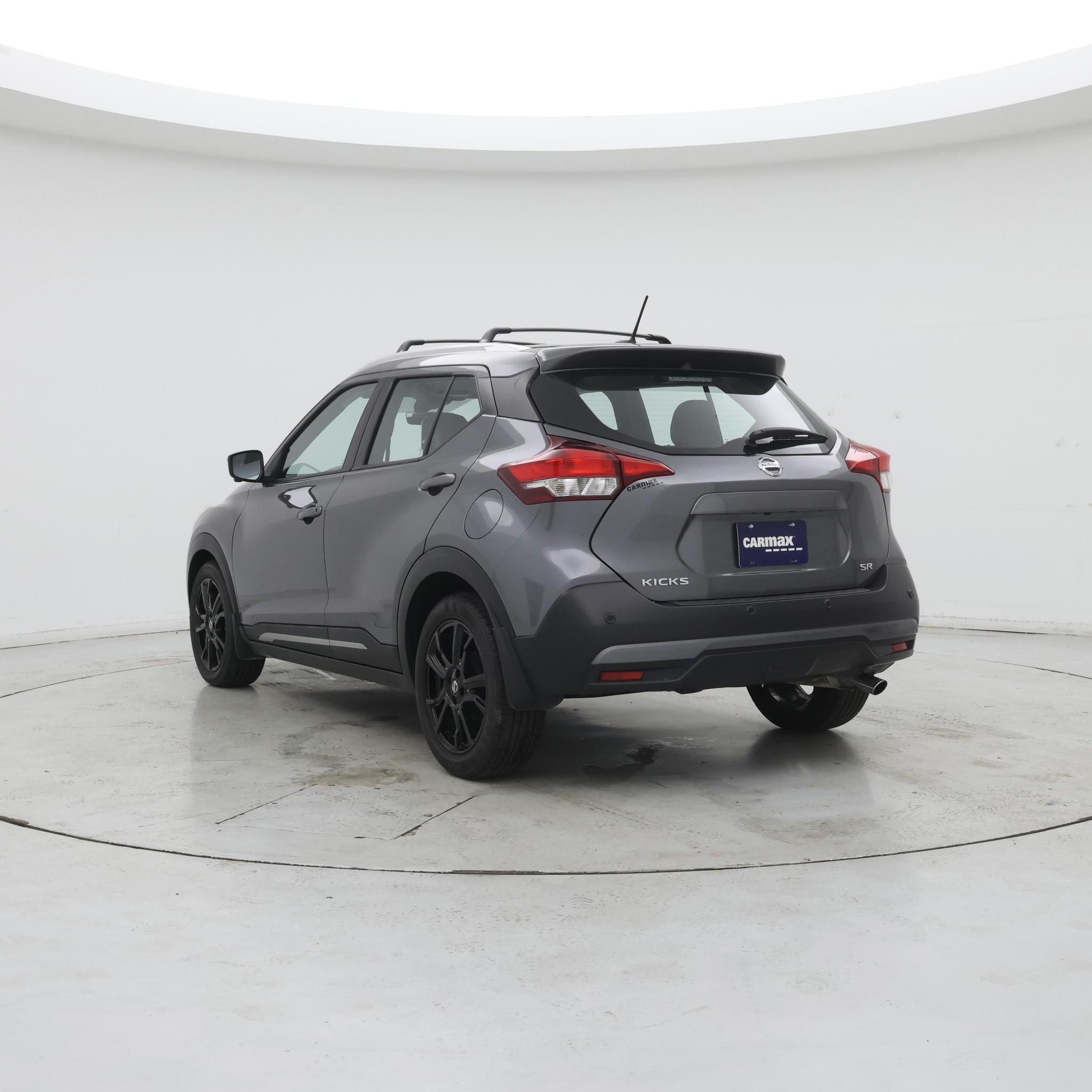 Thumbnail: 2020 Nissan Kicks - 2