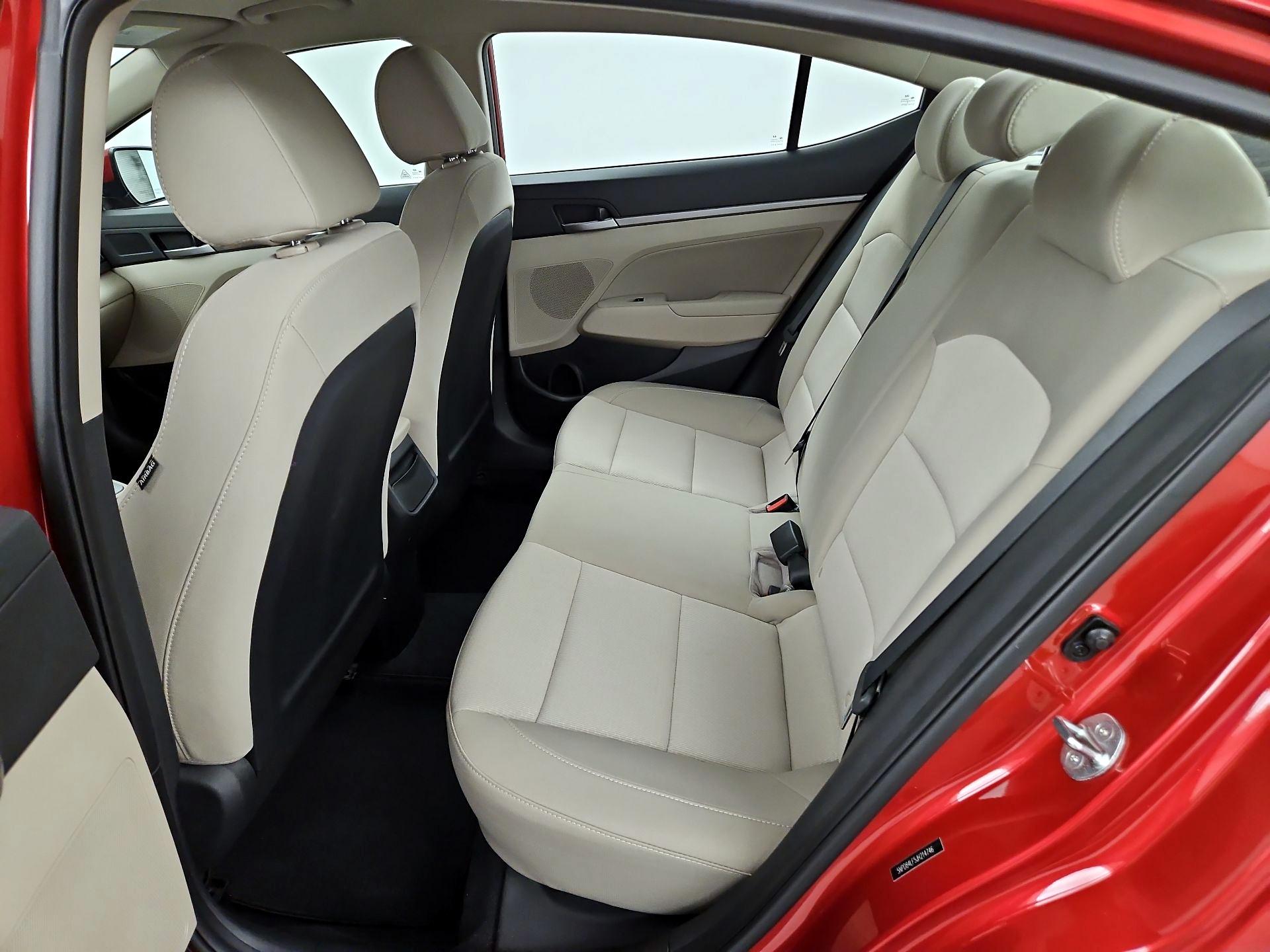 Thumbnail: 2018 Hyundai Elantra - 19