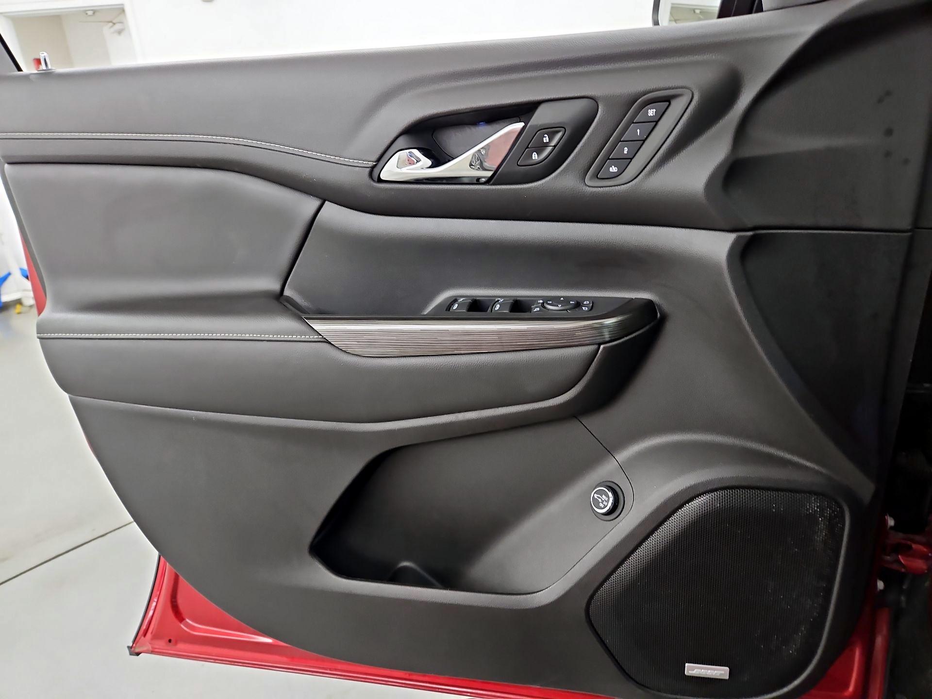 Thumbnail: 2021 GMC Acadia - 12
