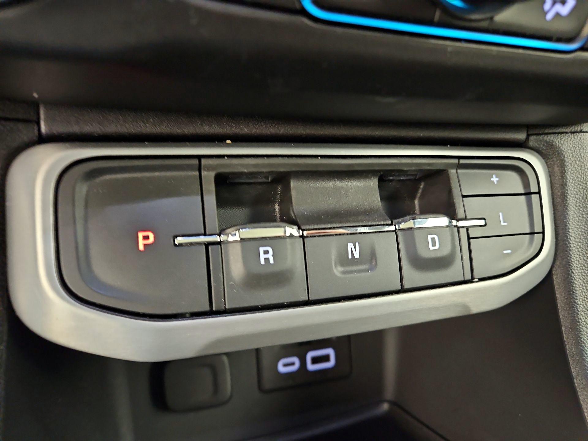 Thumbnail: 2021 GMC Acadia - 18