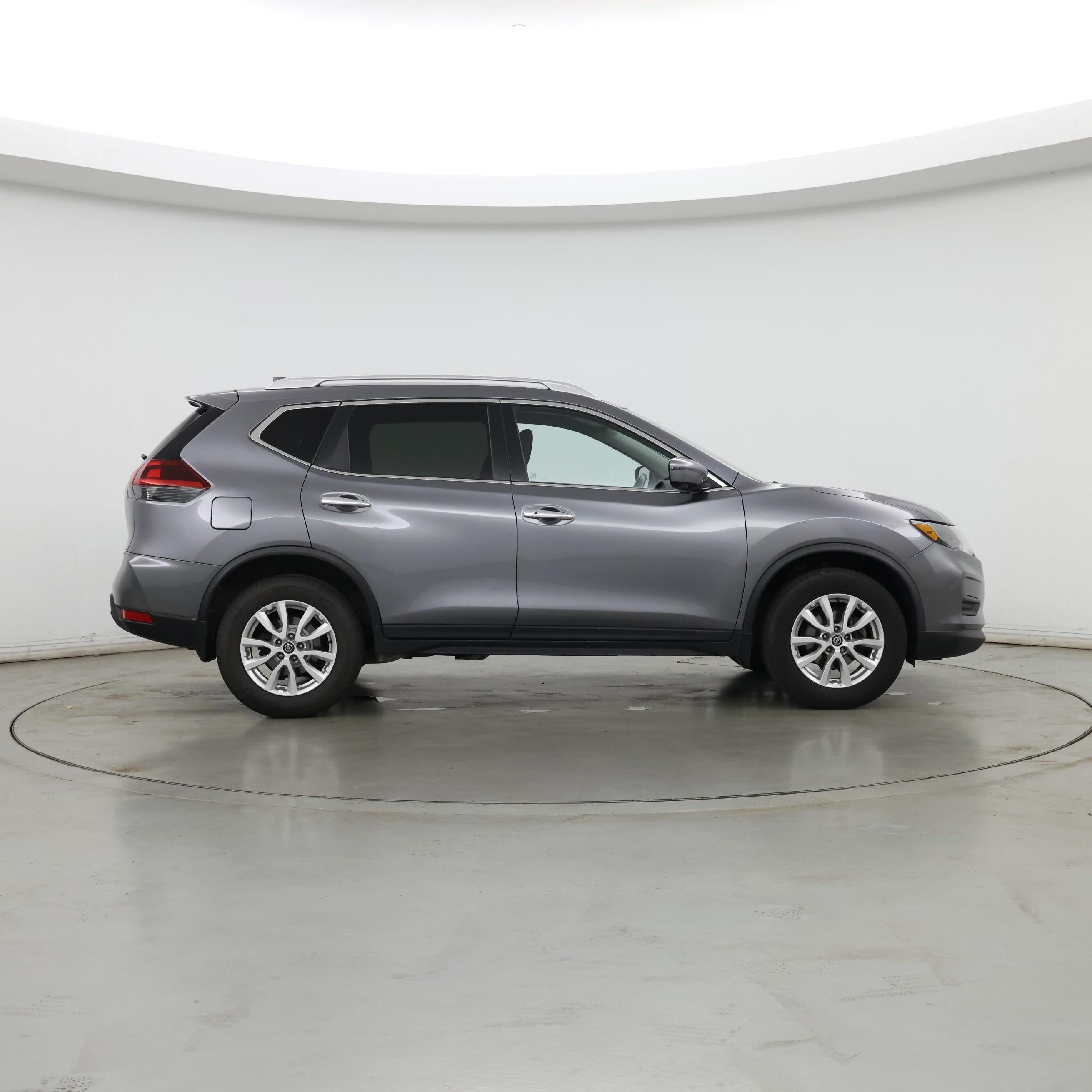 Thumbnail: 2018 Nissan Rogue - 7
