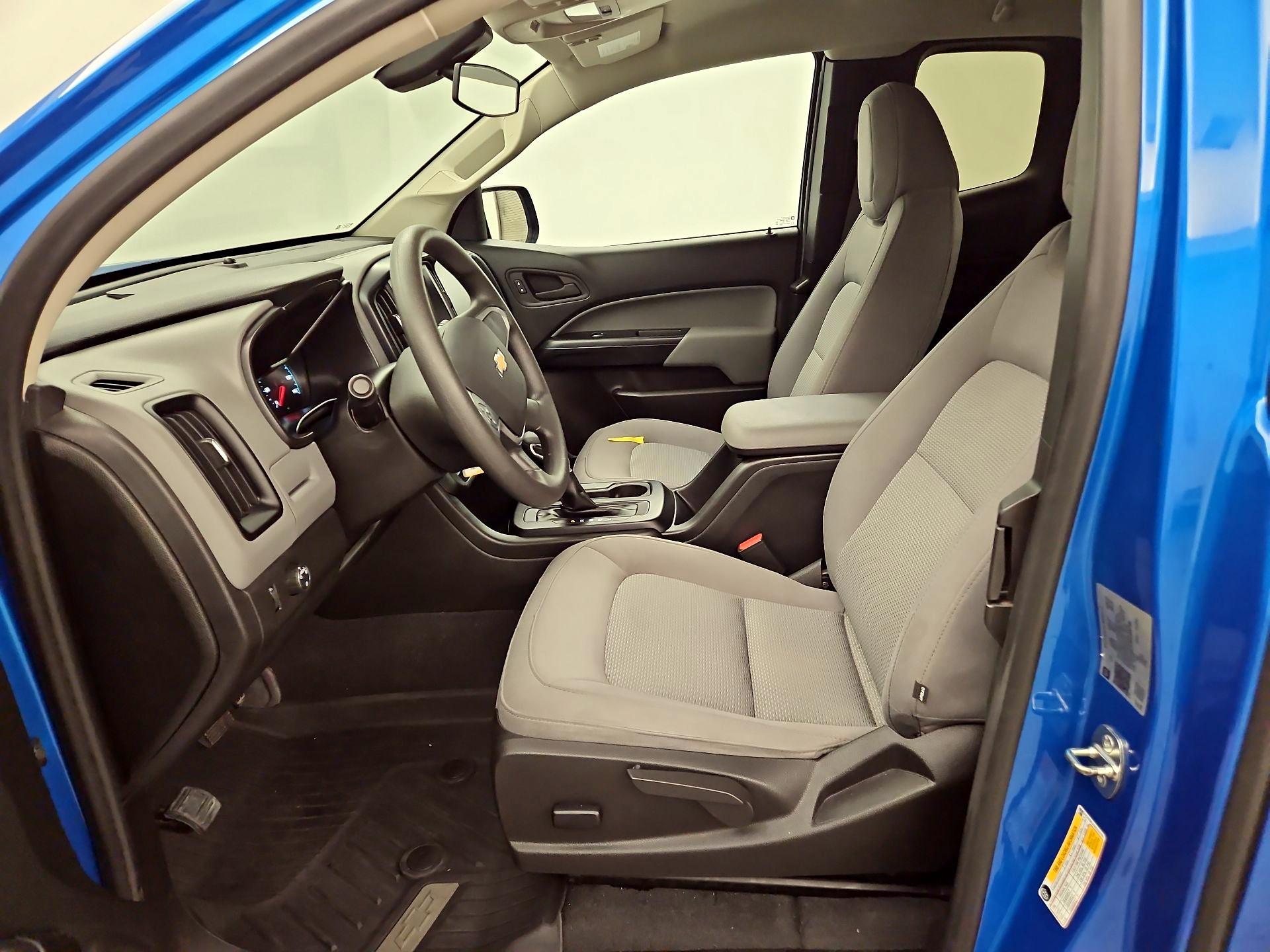 Thumbnail: 2022 Chevrolet Colorado - 11