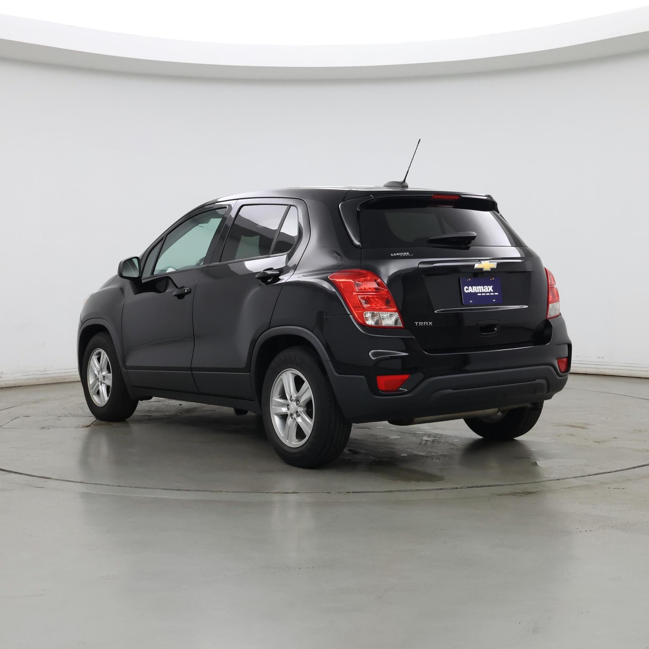 Thumbnail: 2019 Chevrolet Trax - 2