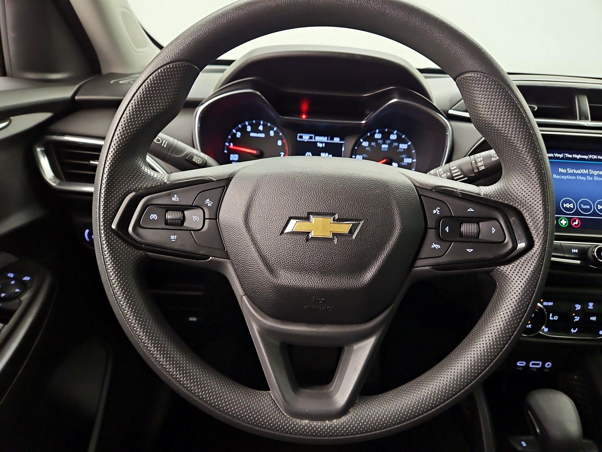 Thumbnail: 2021 Chevrolet TrailBlazer - 10