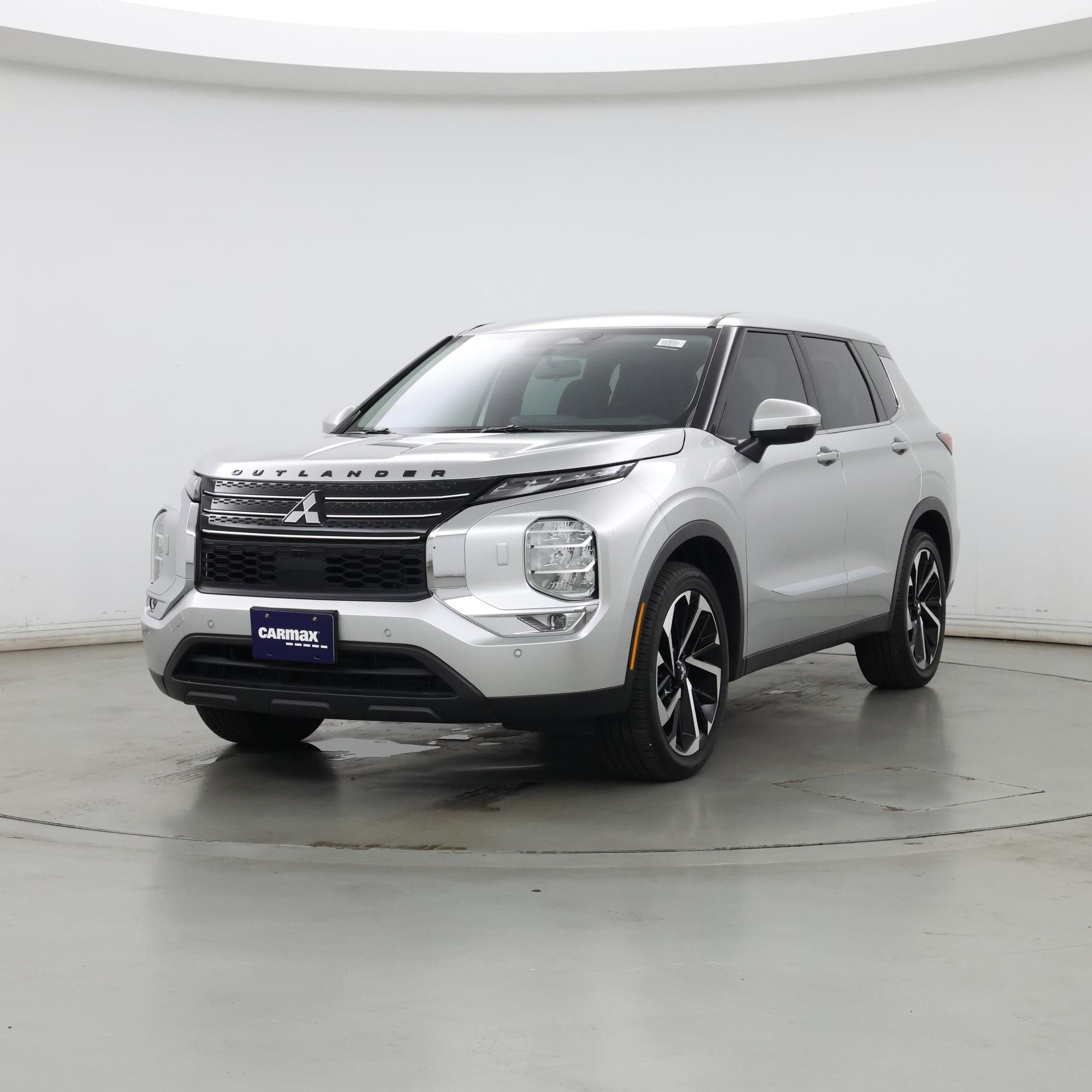 Thumbnail: 2022 Mitsubishi Outlander - 4