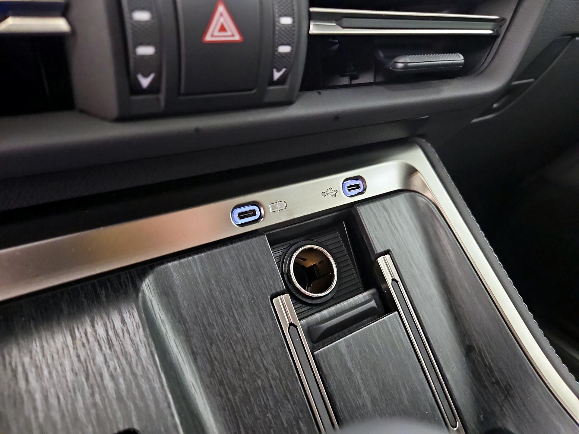 Thumbnail: 2024 Lexus GX - 18