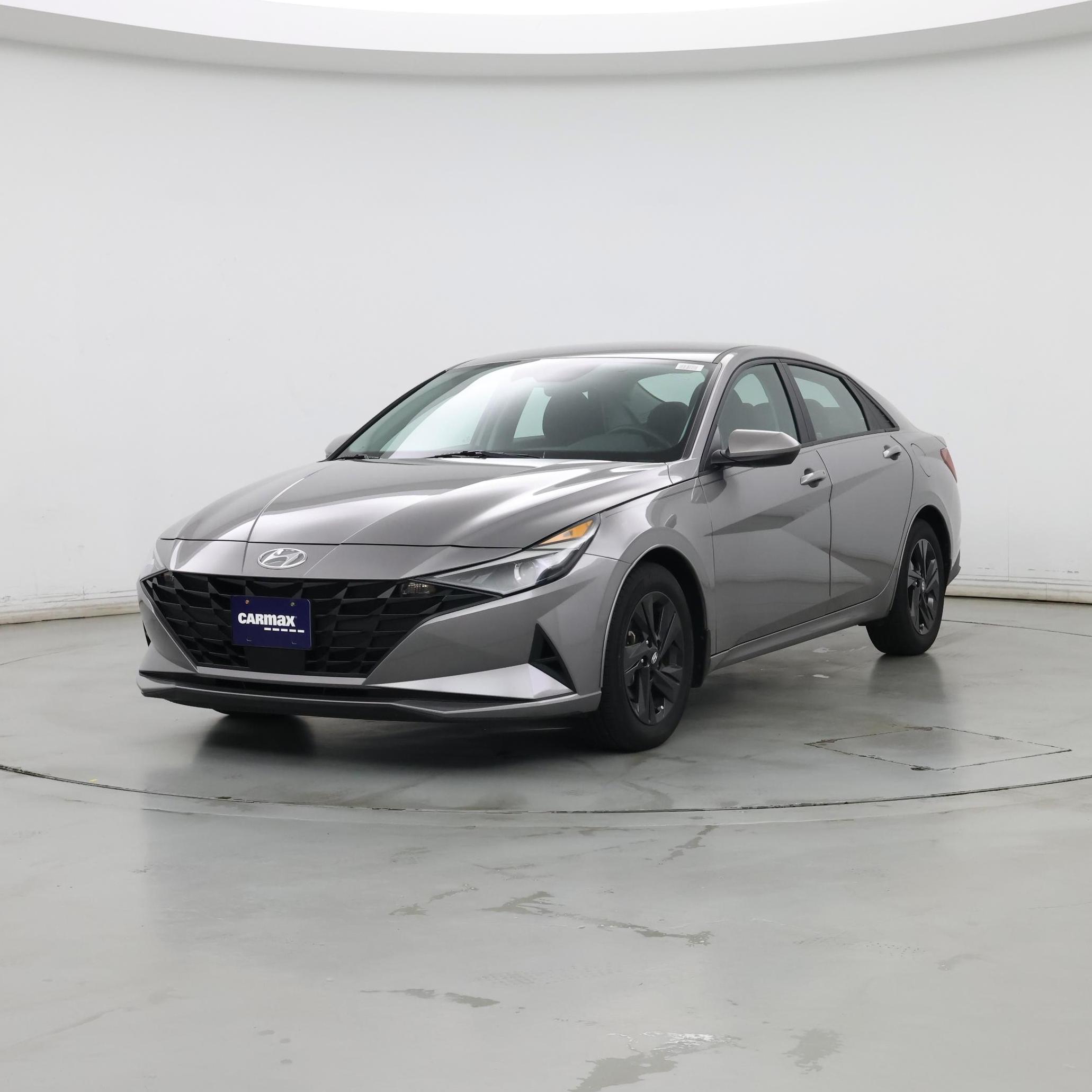 Thumbnail: 2022 Hyundai Elantra - 4