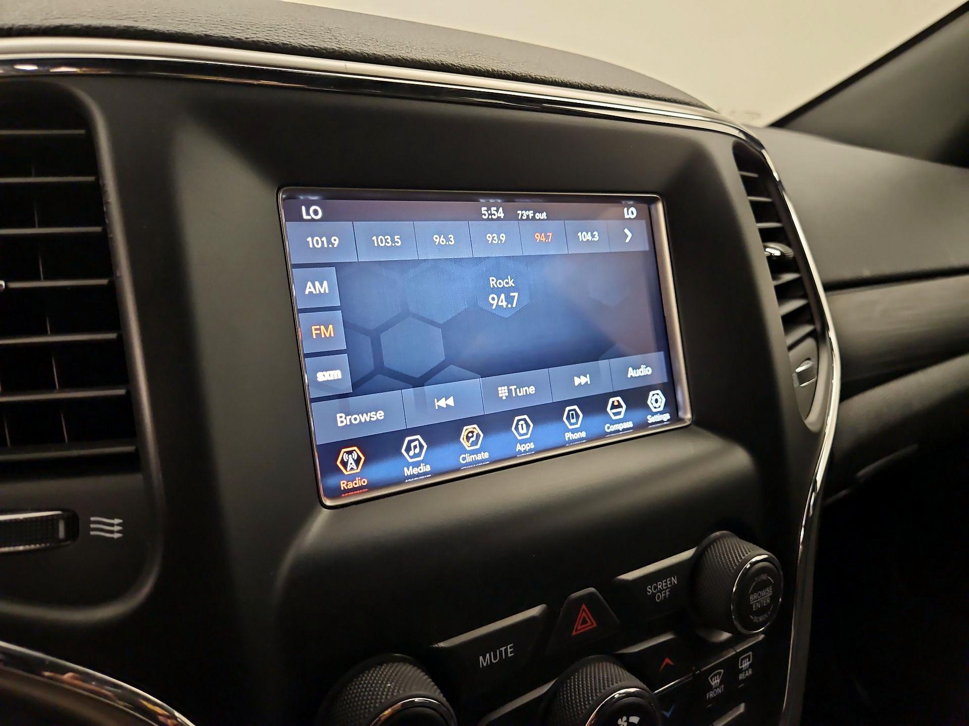 Thumbnail: 2019 Jeep Grand Cherokee - 15