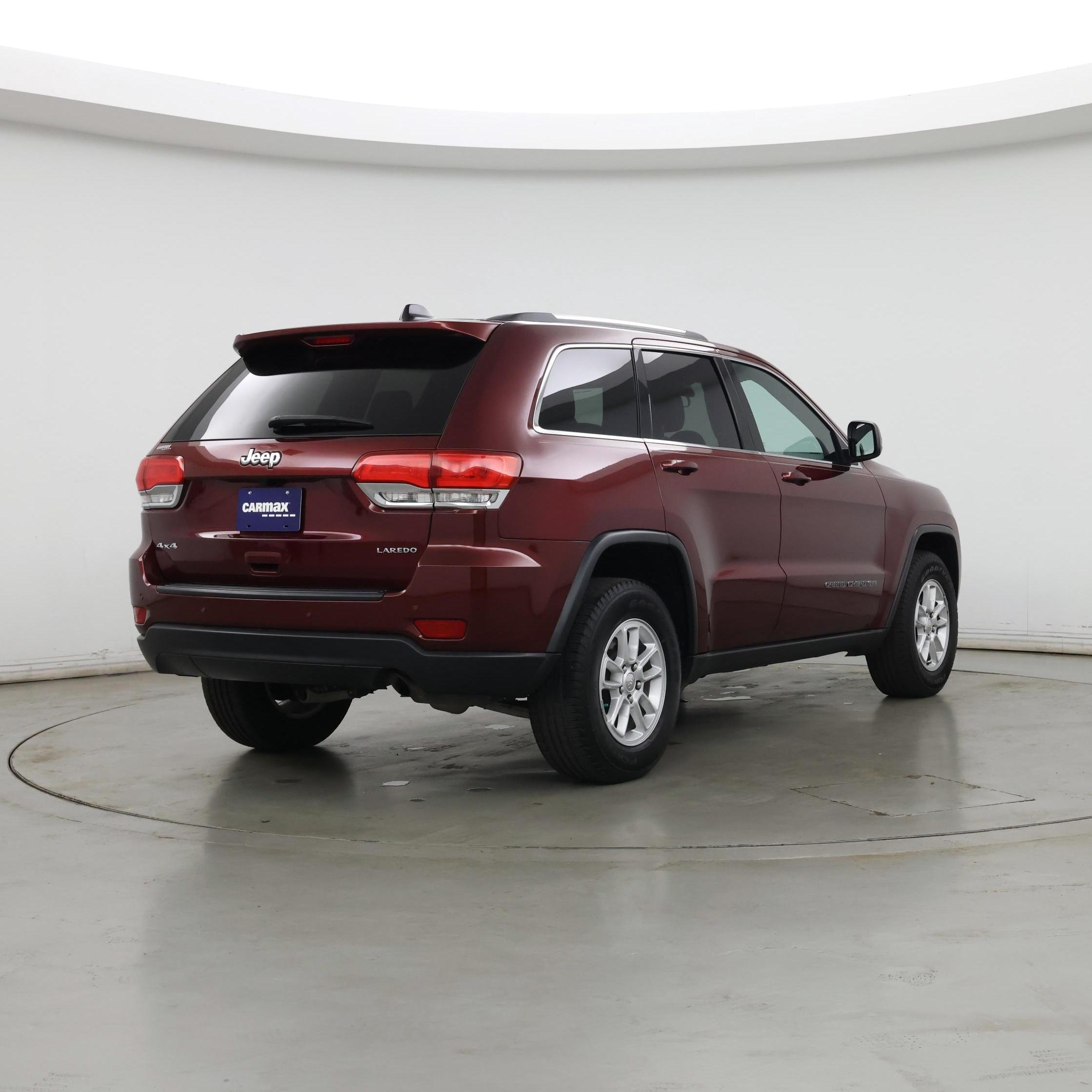 Thumbnail: 2019 Jeep Grand Cherokee - 8