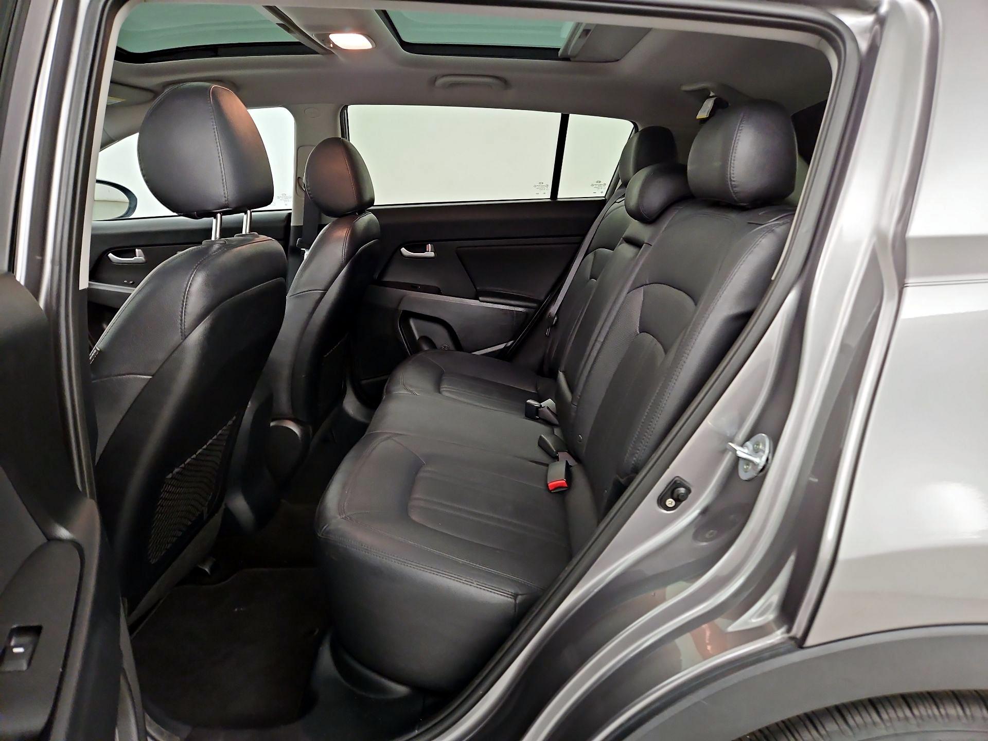 Thumbnail: 2013 Kia Sportage - 20