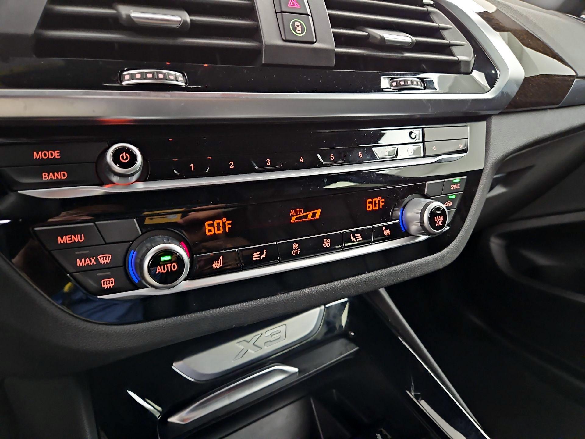 Thumbnail: 2019 BMW X3 - 16