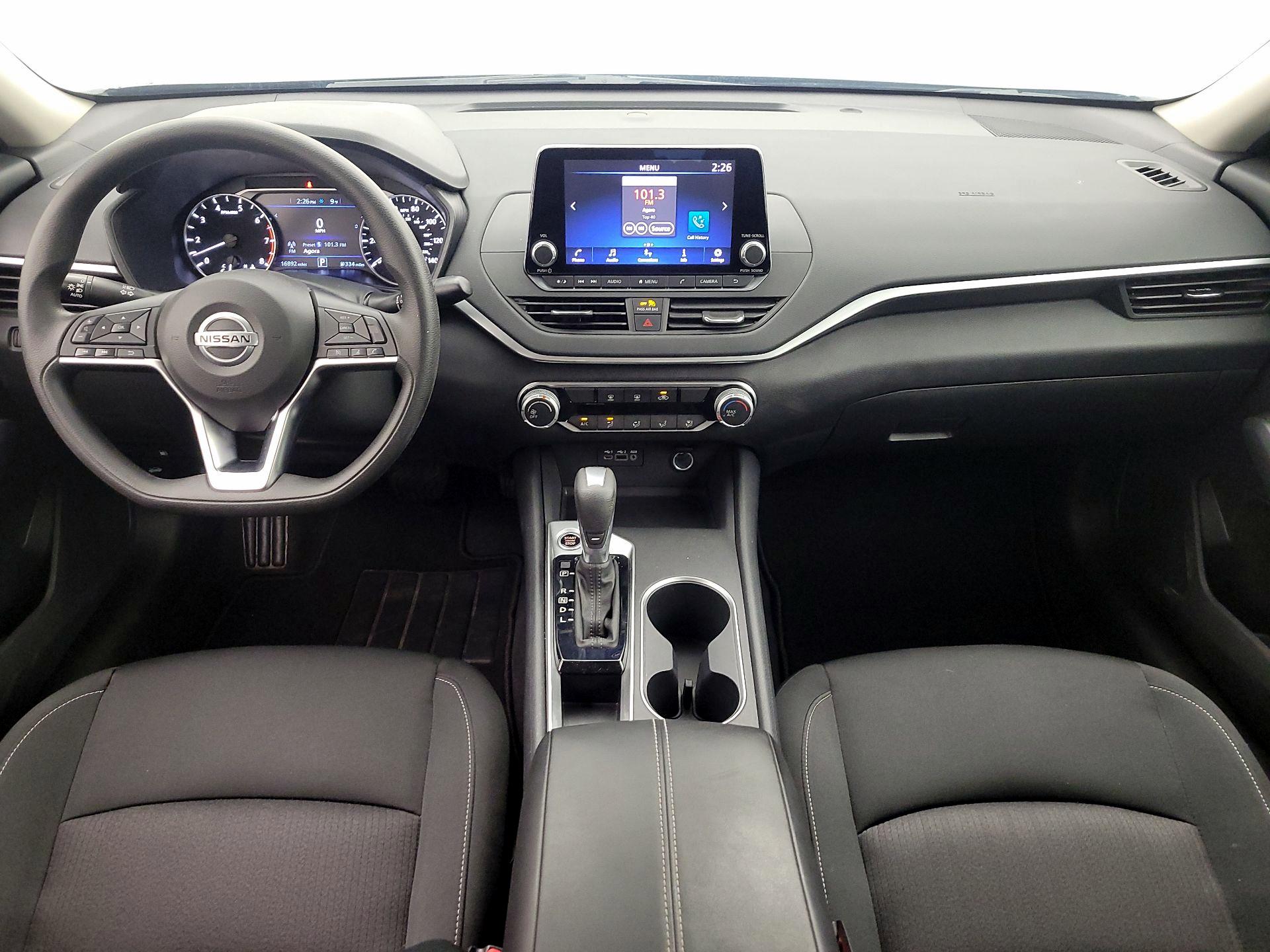 Thumbnail: 2022 Nissan Altima - 9
