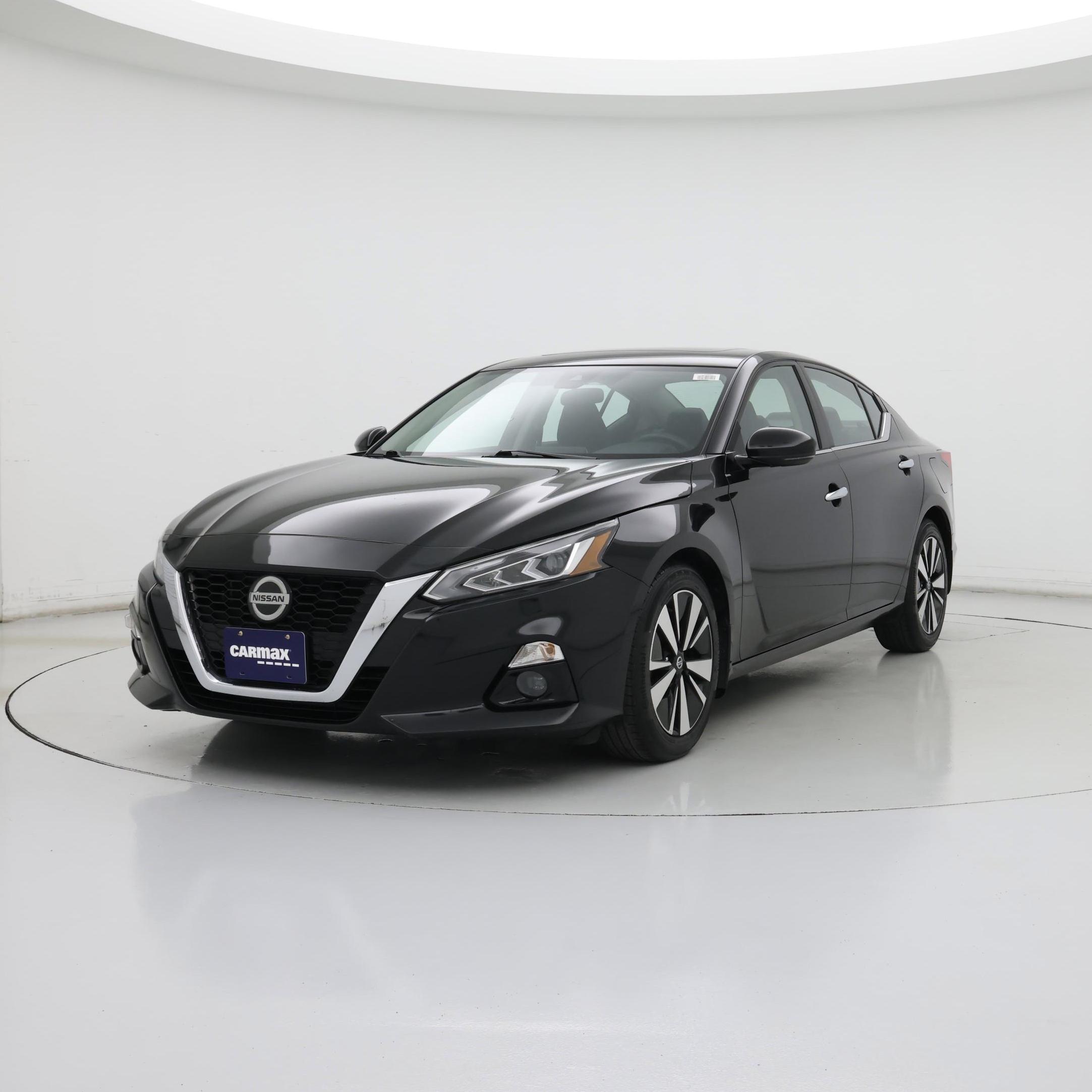 Thumbnail: 2022 Nissan Altima - 4