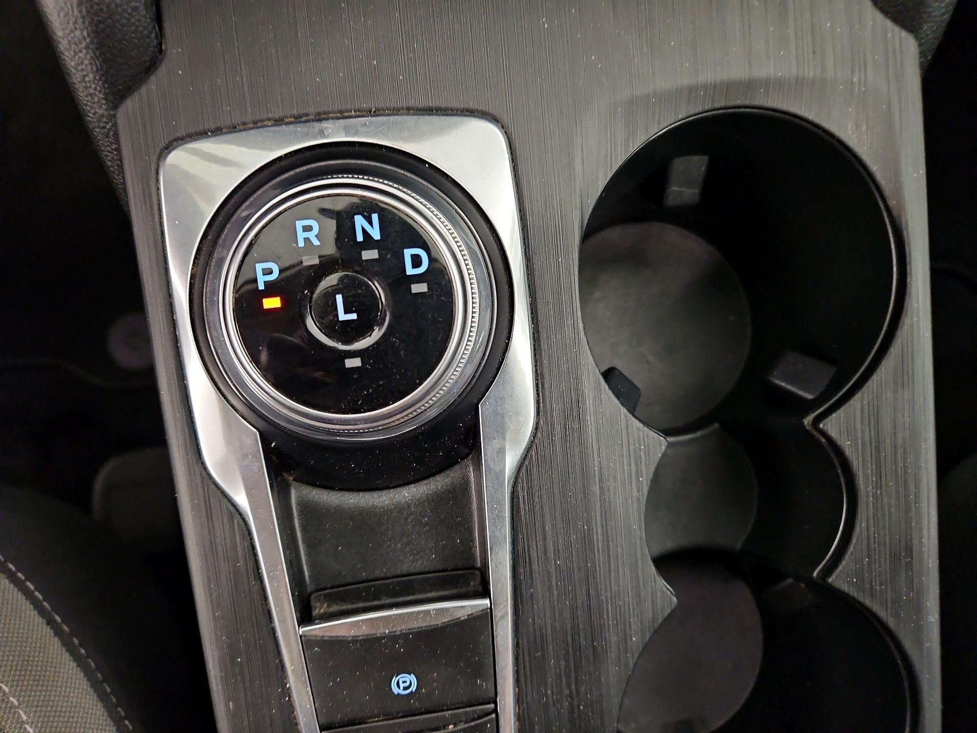 Thumbnail: 2020 Ford Escape - 17
