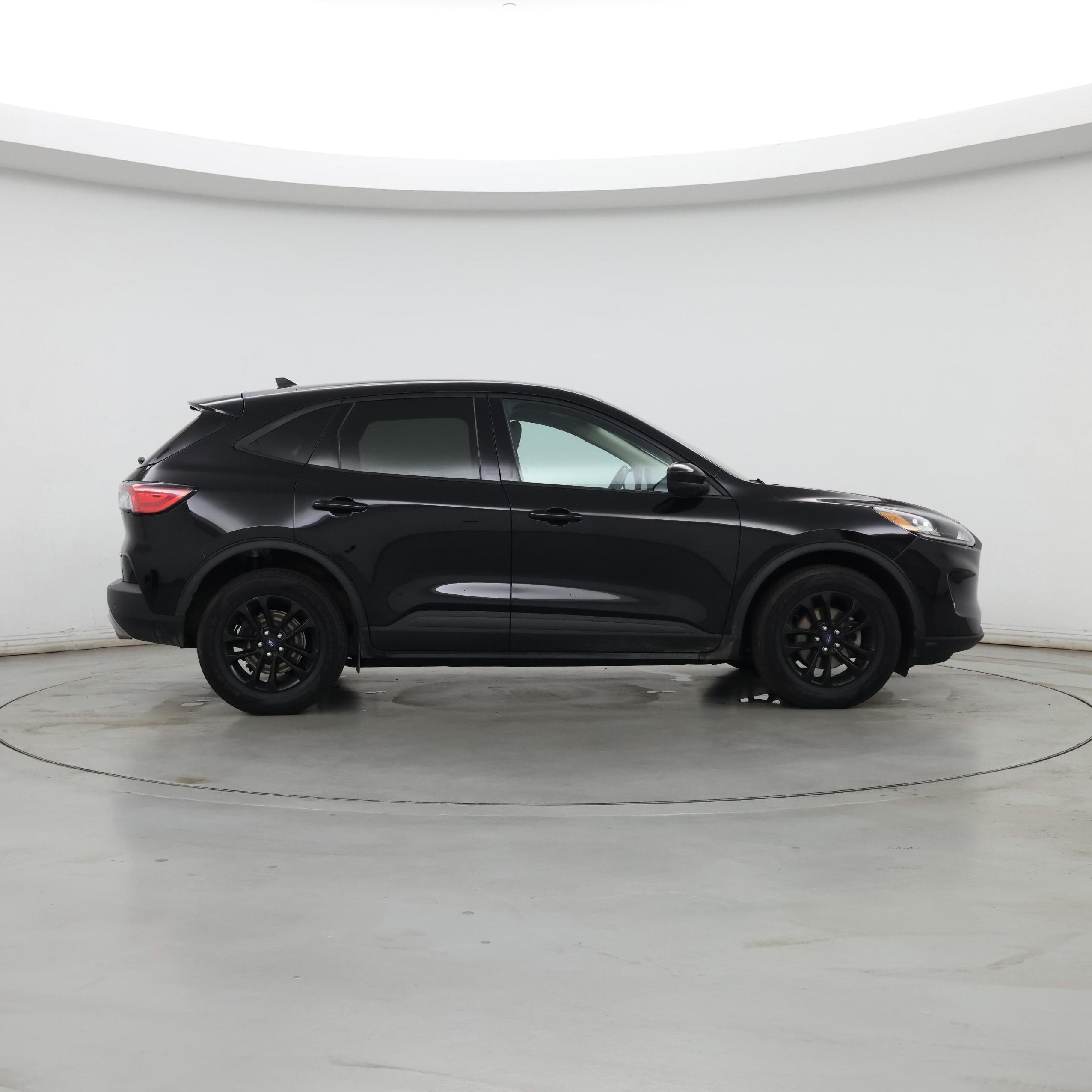 Thumbnail: 2020 Ford Escape - 7
