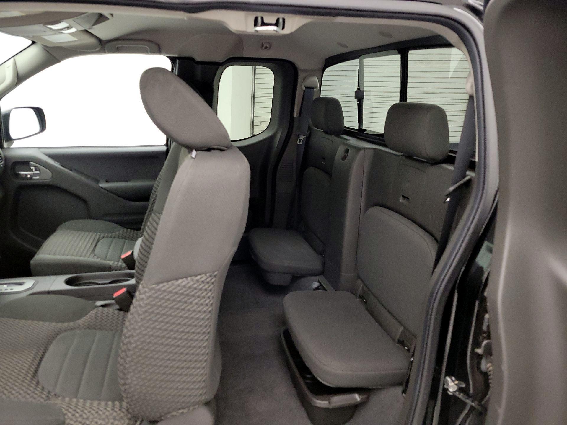 Thumbnail: 2021 Nissan Frontier - 19