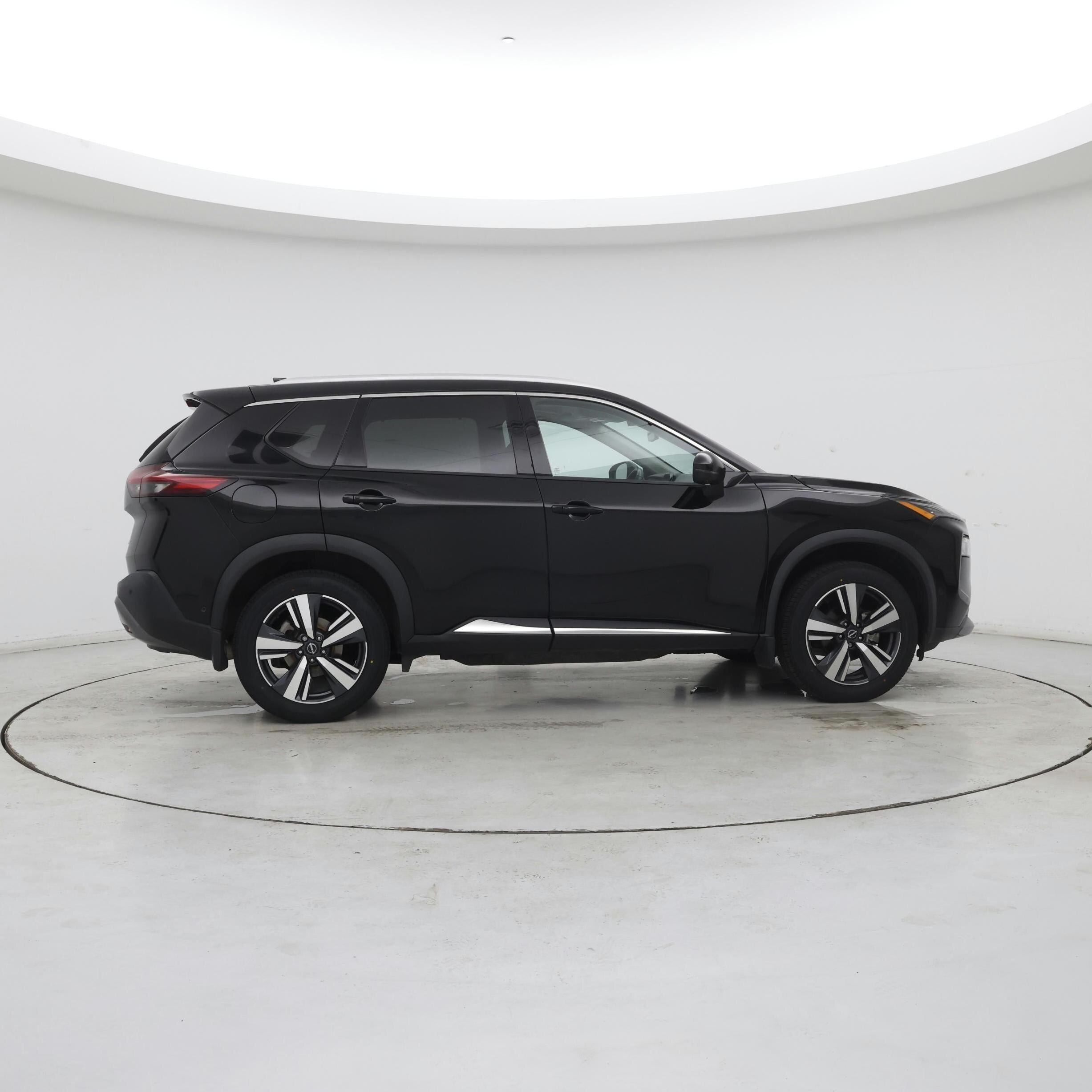 Thumbnail: 2022 Nissan Rogue - 7