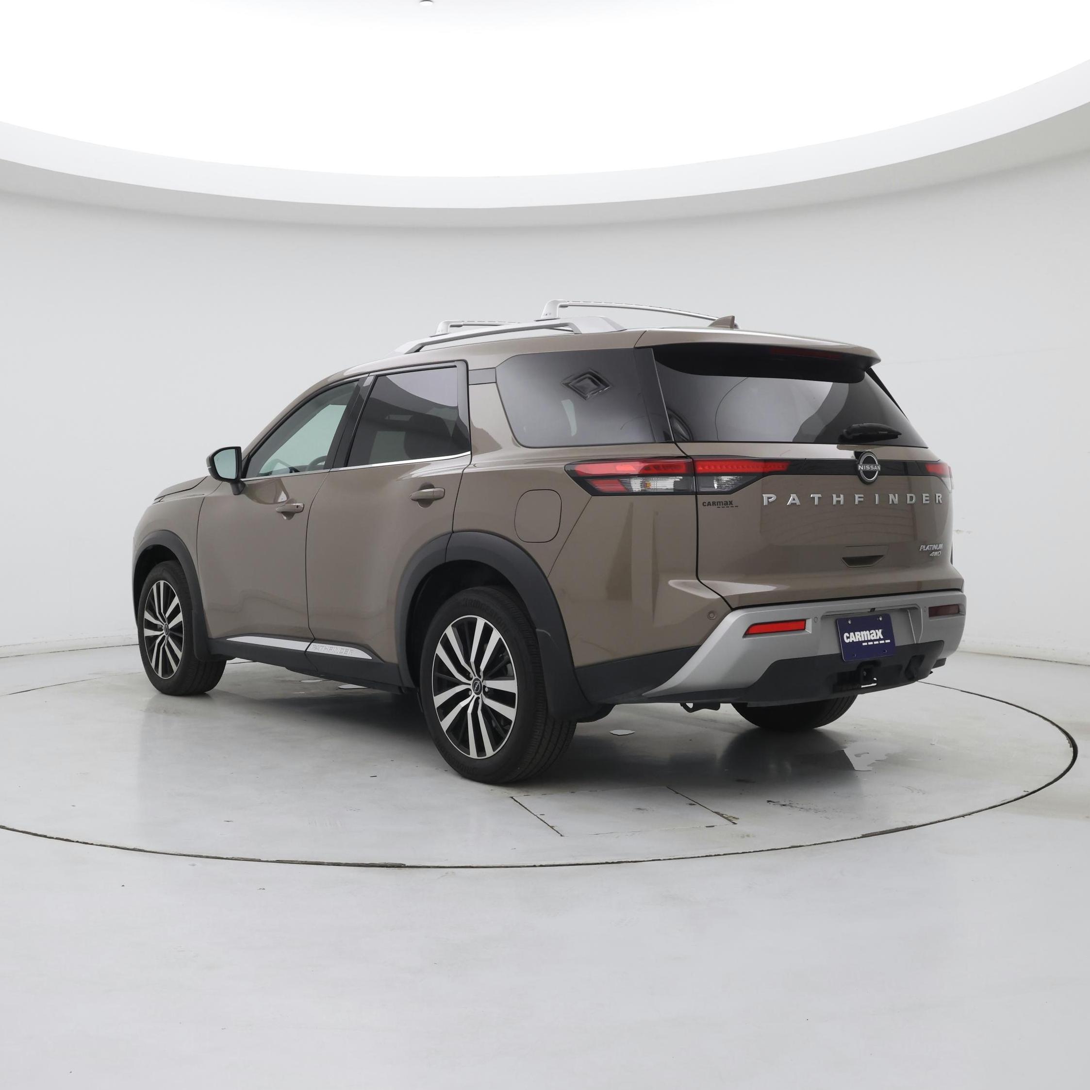 Thumbnail: 2023 Nissan Pathfinder - 2