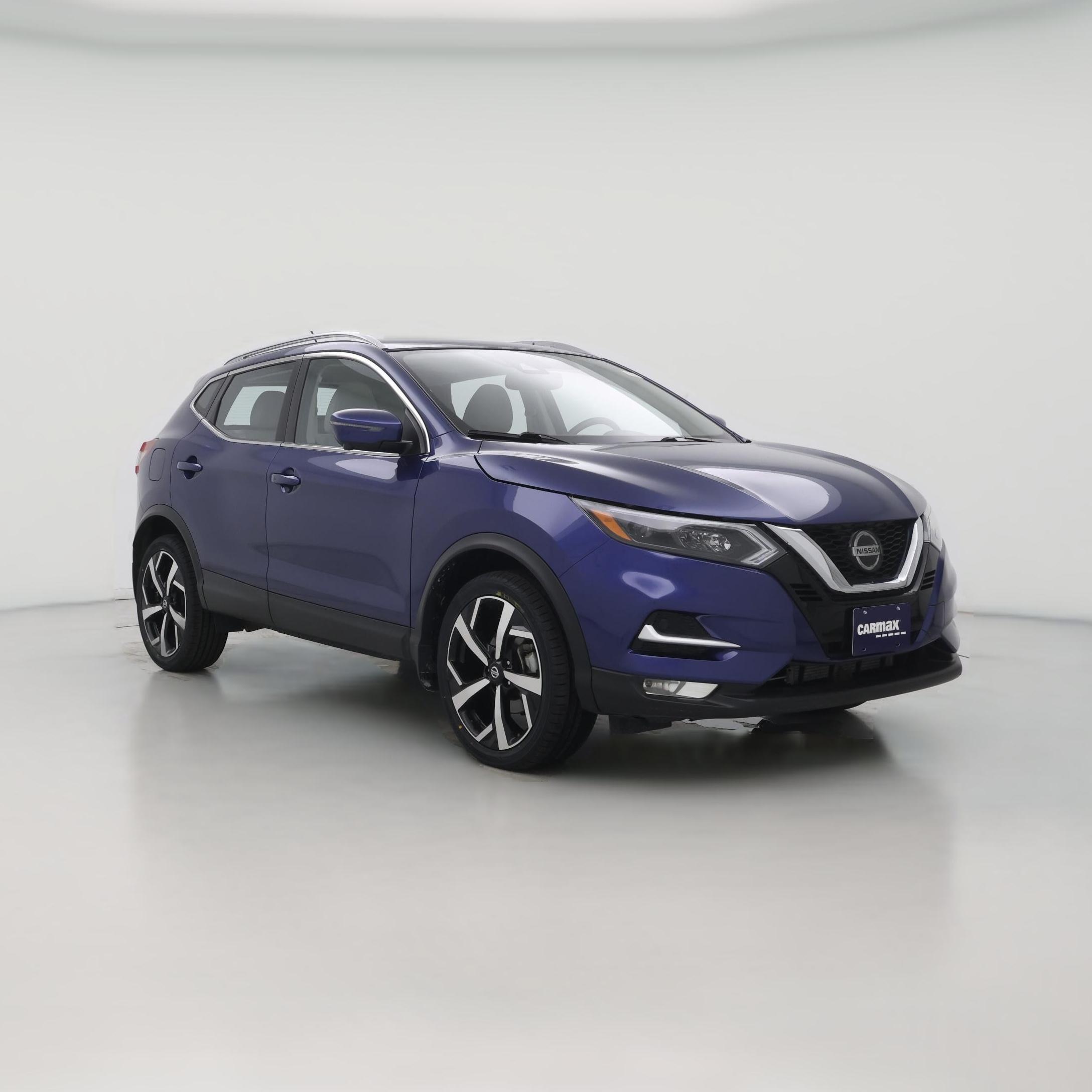 Thumbnail: 2021 Nissan Rogue Sport - 1