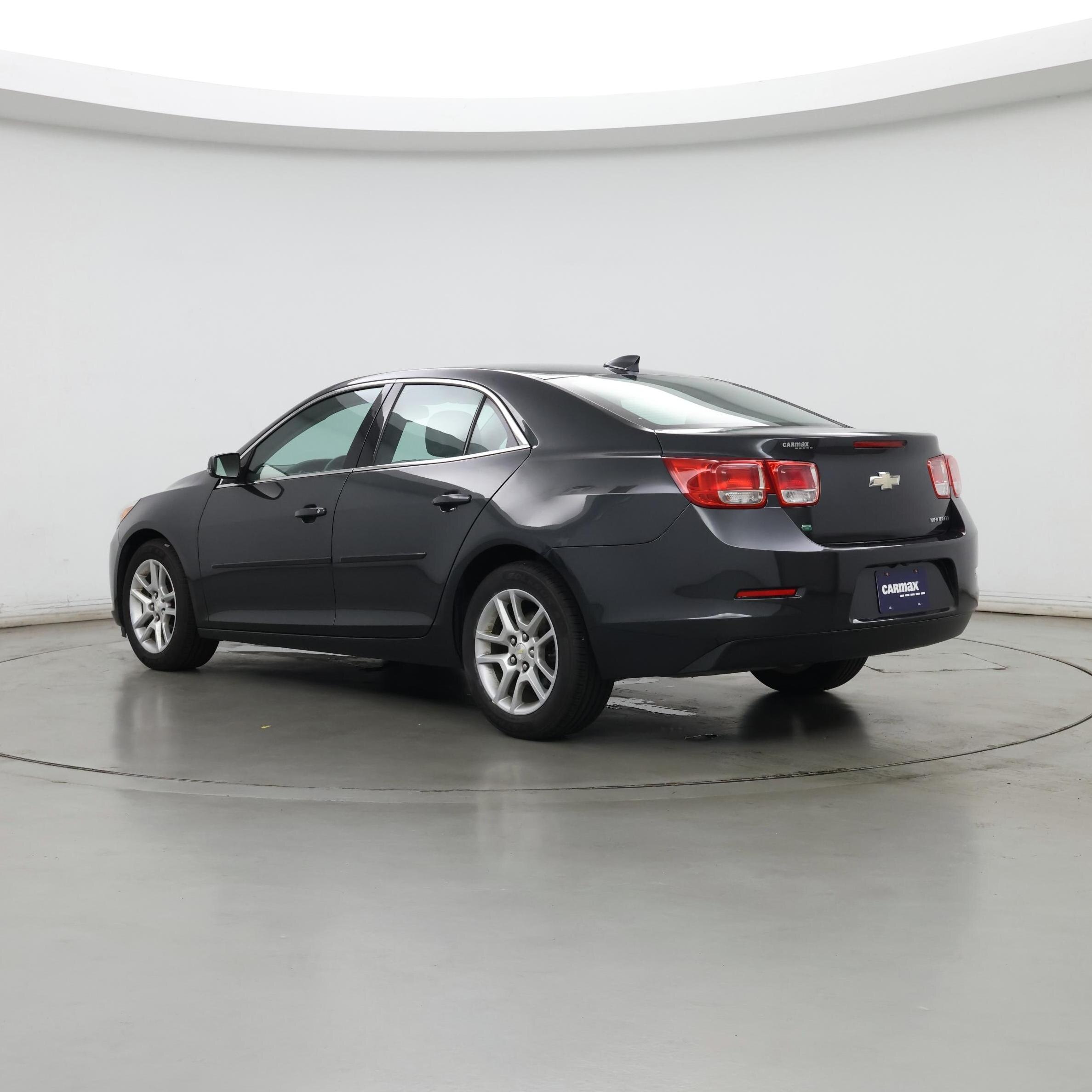Thumbnail: 2016 Chevrolet Malibu - 2
