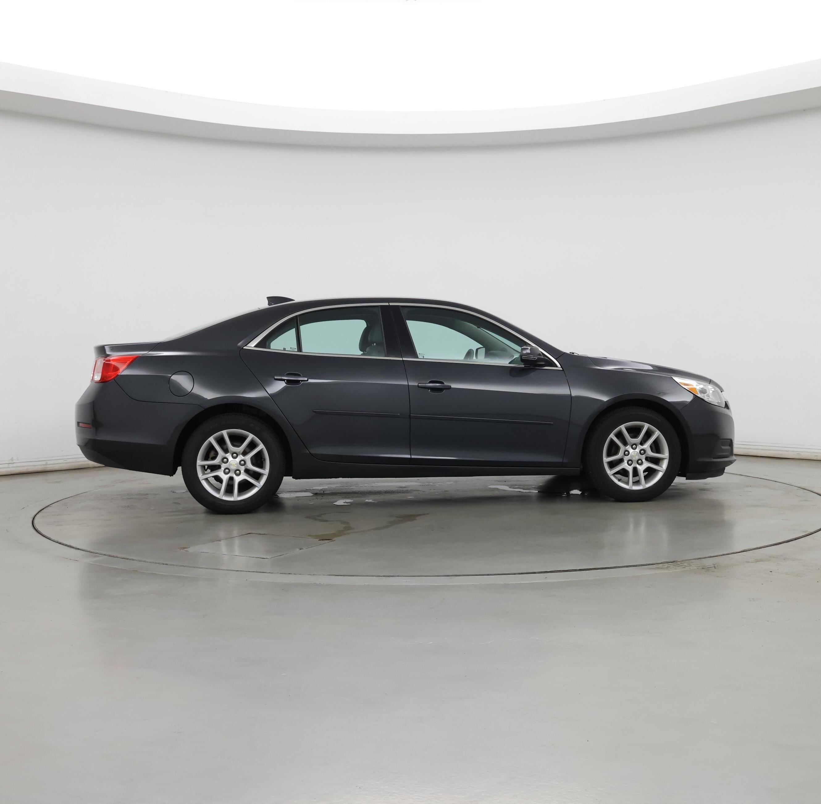 Thumbnail: 2016 Chevrolet Malibu - 7