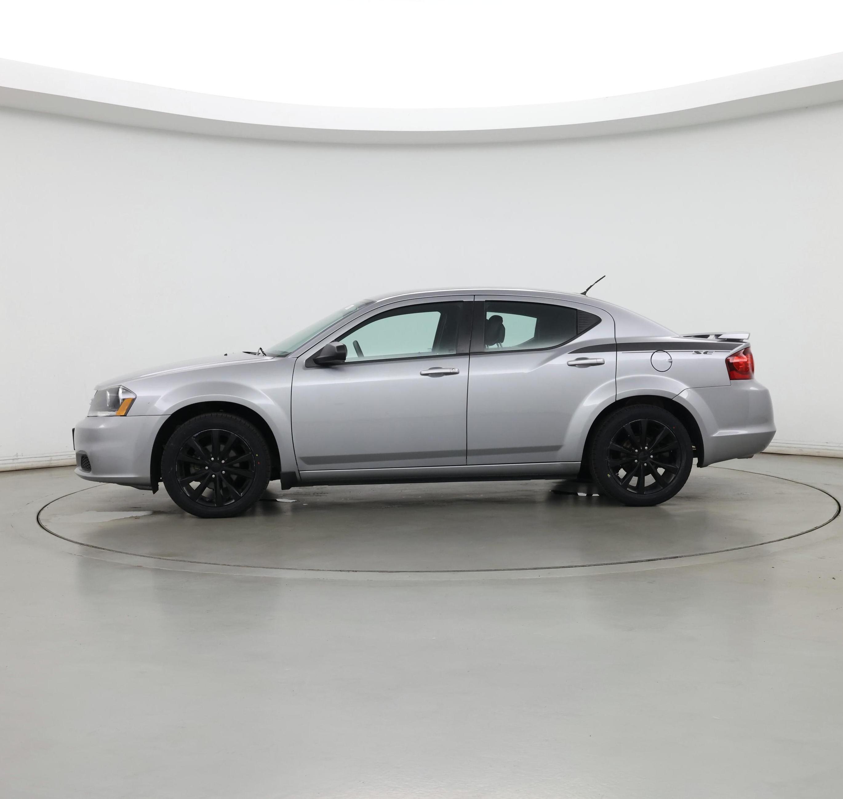 Thumbnail: 2014 Dodge Avenger - 3