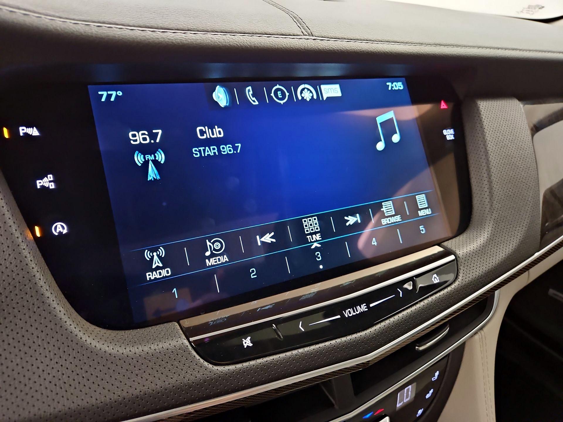 Thumbnail: 2016 Cadillac CT6 - 16