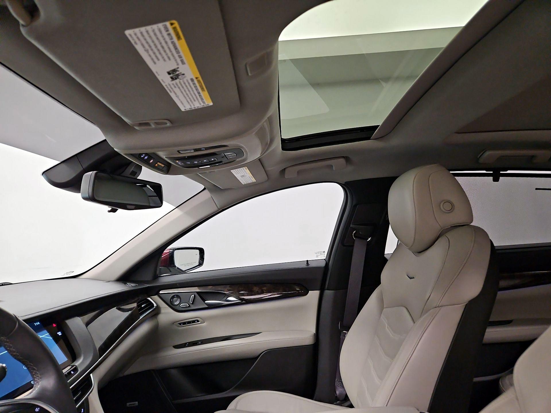 Thumbnail: 2016 Cadillac CT6 - 20